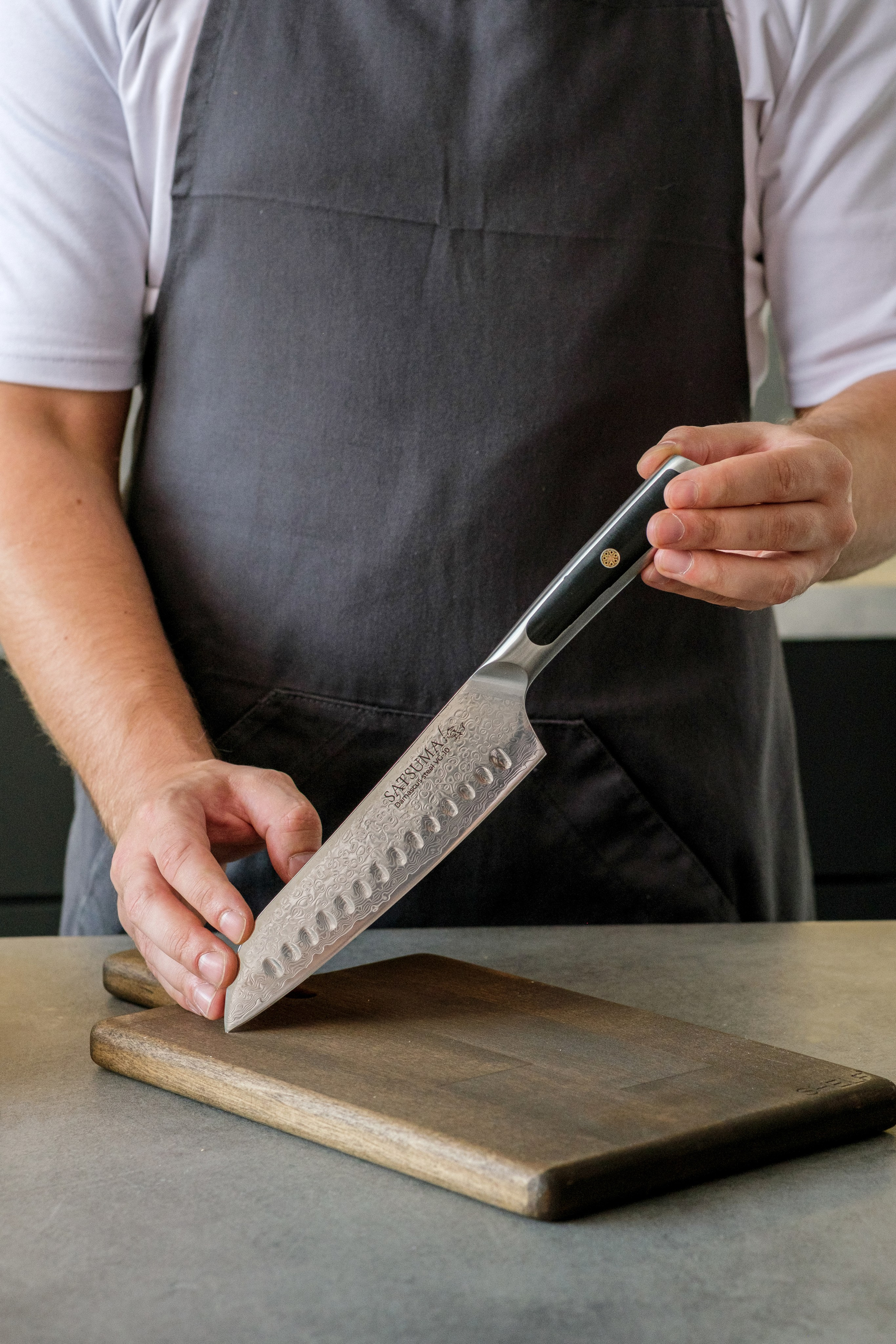 Подготовка к съемке кухонных ножей в СПб. Фотосессия для маркетплейсов