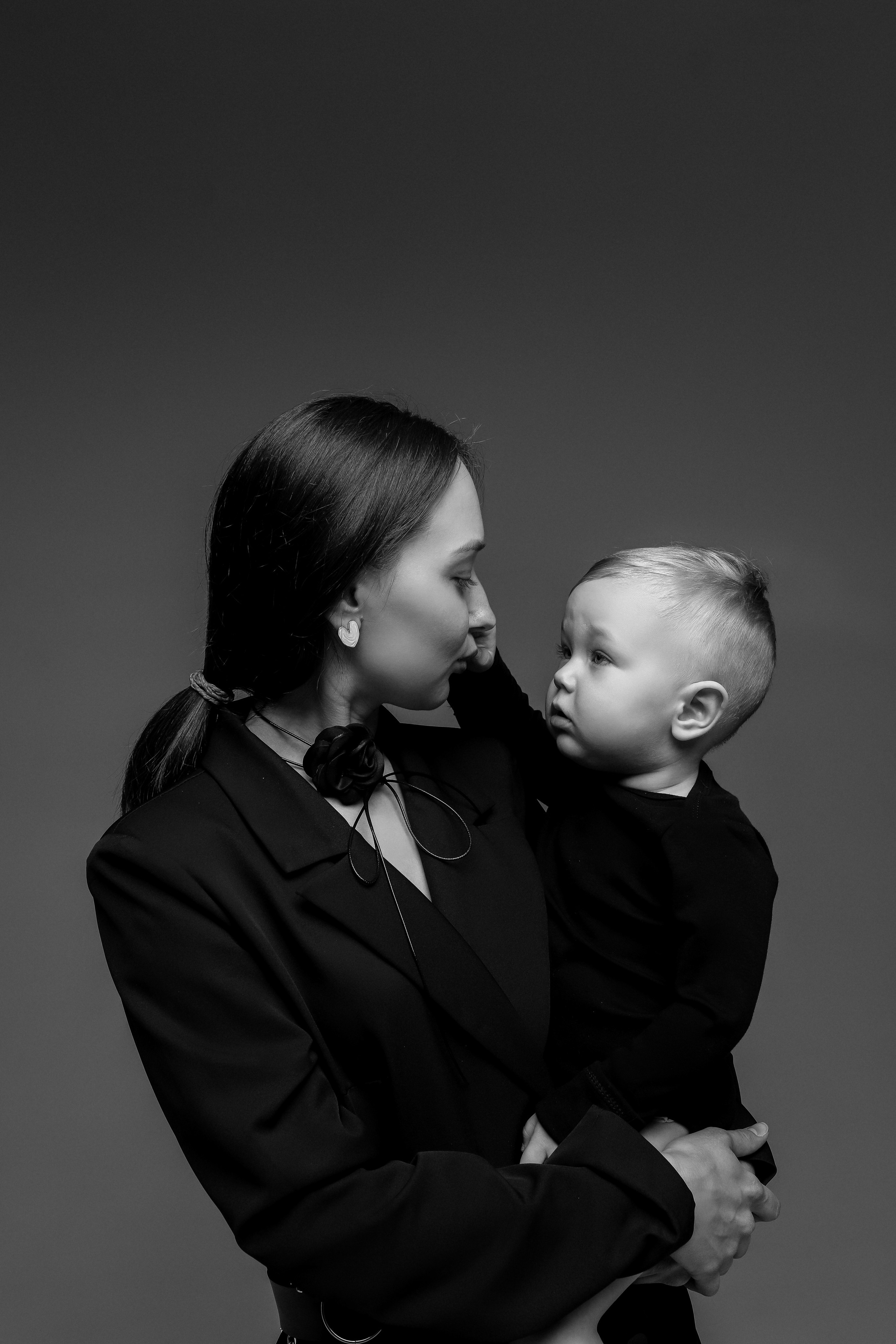 Мама и малыш. ФОТОГРАФ ХАБАРОВСК АНАСТАСИЯ РАЧЕНКОВА