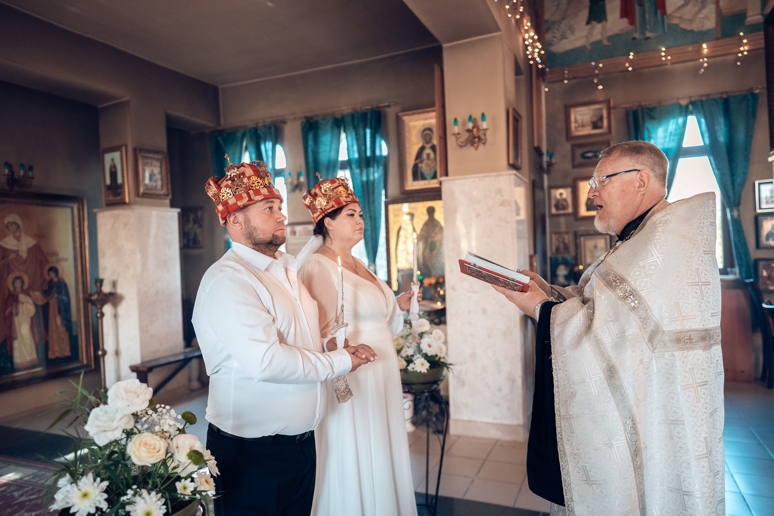 Венчание в храме Прп. Сергия Радонежского с. Орлиное. Церковный фотограф Севастополь