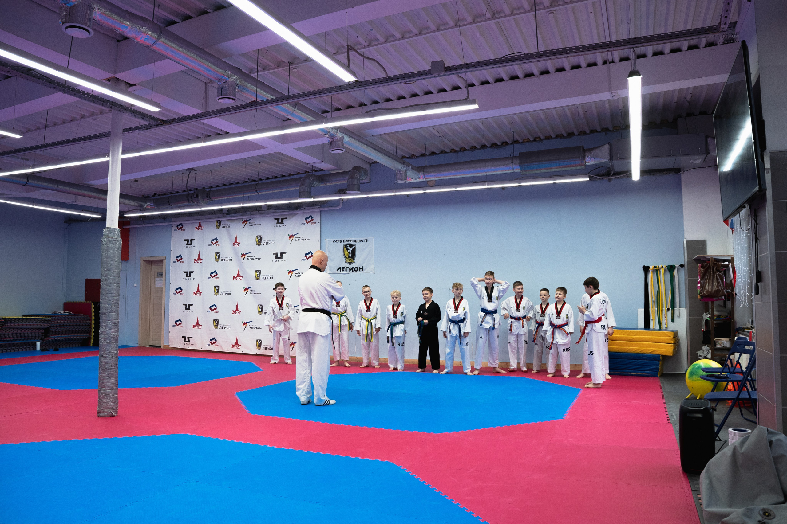 Центр развития «Вселенная». Главная