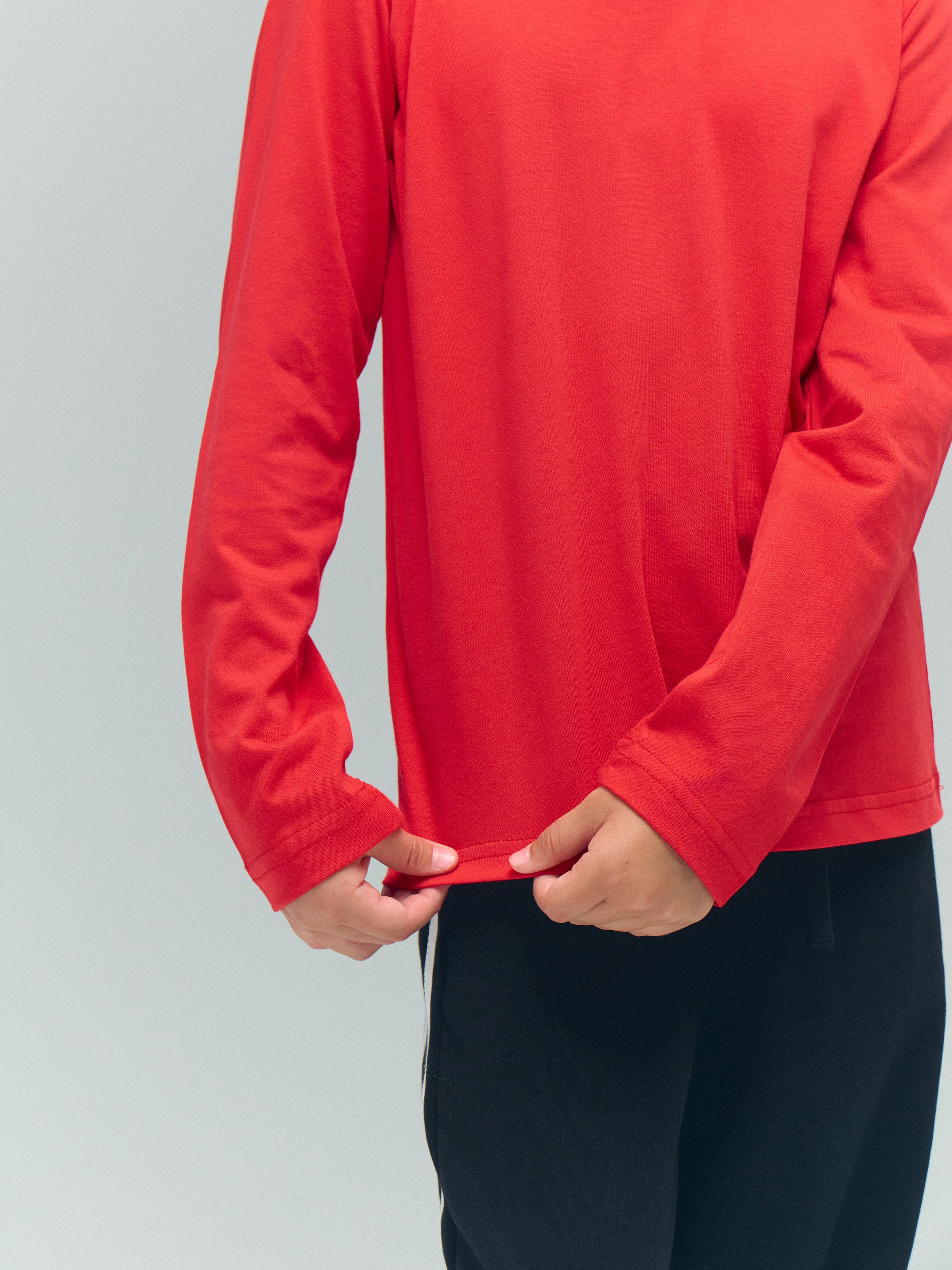 Детские лонгсливы. Фотограф Валерий Федяев | vallerzu