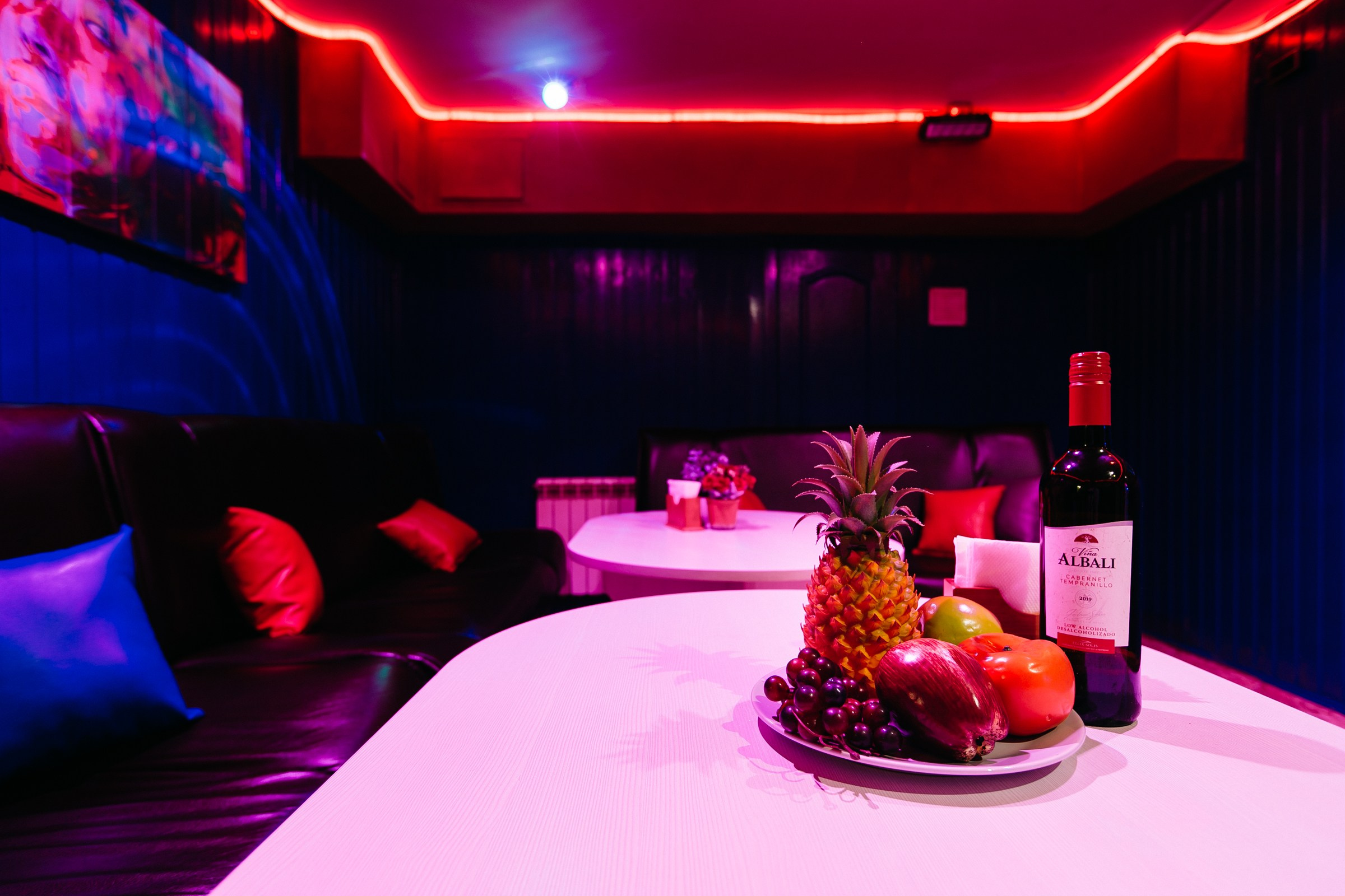 Дачная, 21/1 (лофт 2). Душевный фотограф Ваших самых ярких событий Марина Погребняк