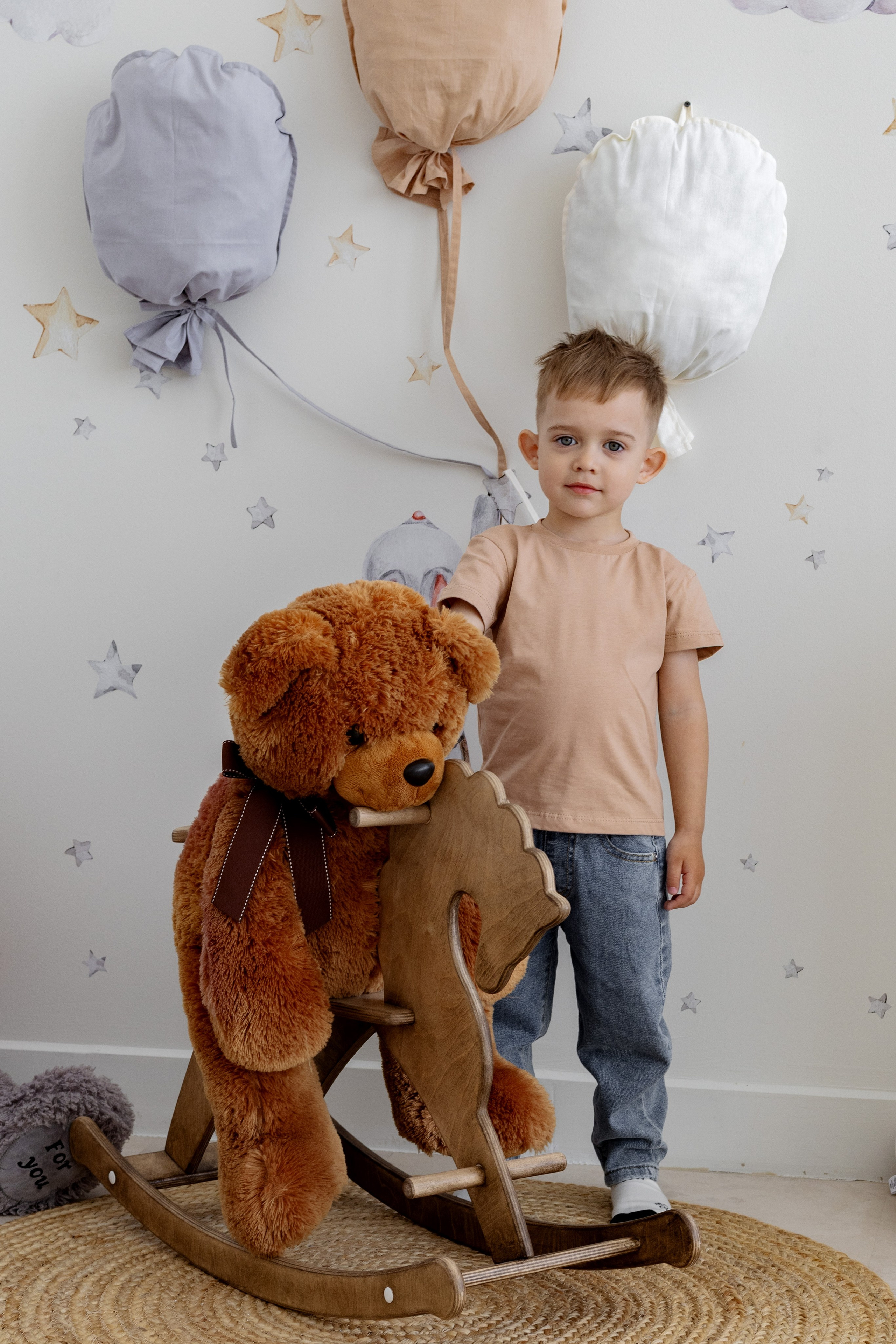 Семейная фотосессия в студии (Михаил, Крестина и Макар). Женский фотограф в Орске Новотроицке Динара Долганова