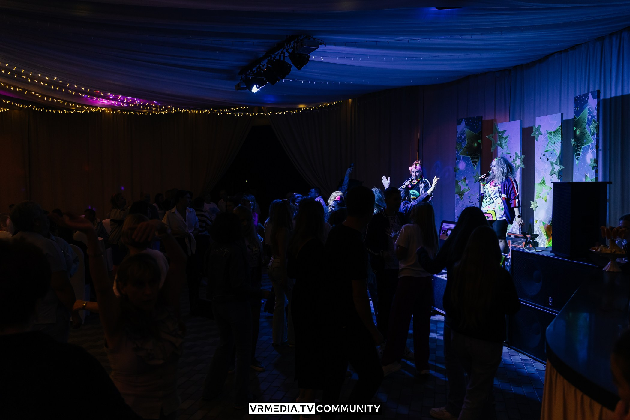 Ресторан «Империя»: Вечеринка 90-х