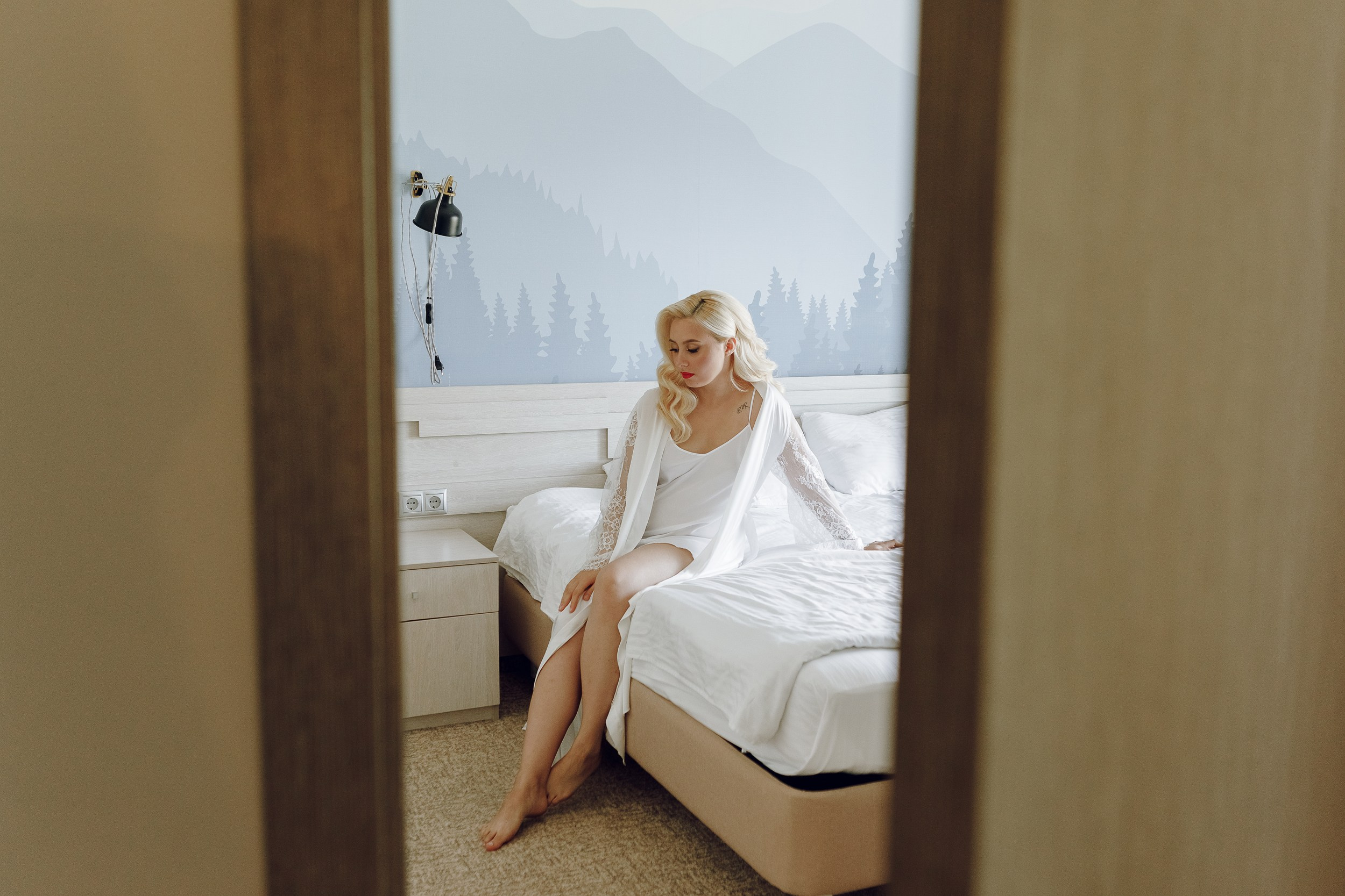 Дай У и Мария. Главная