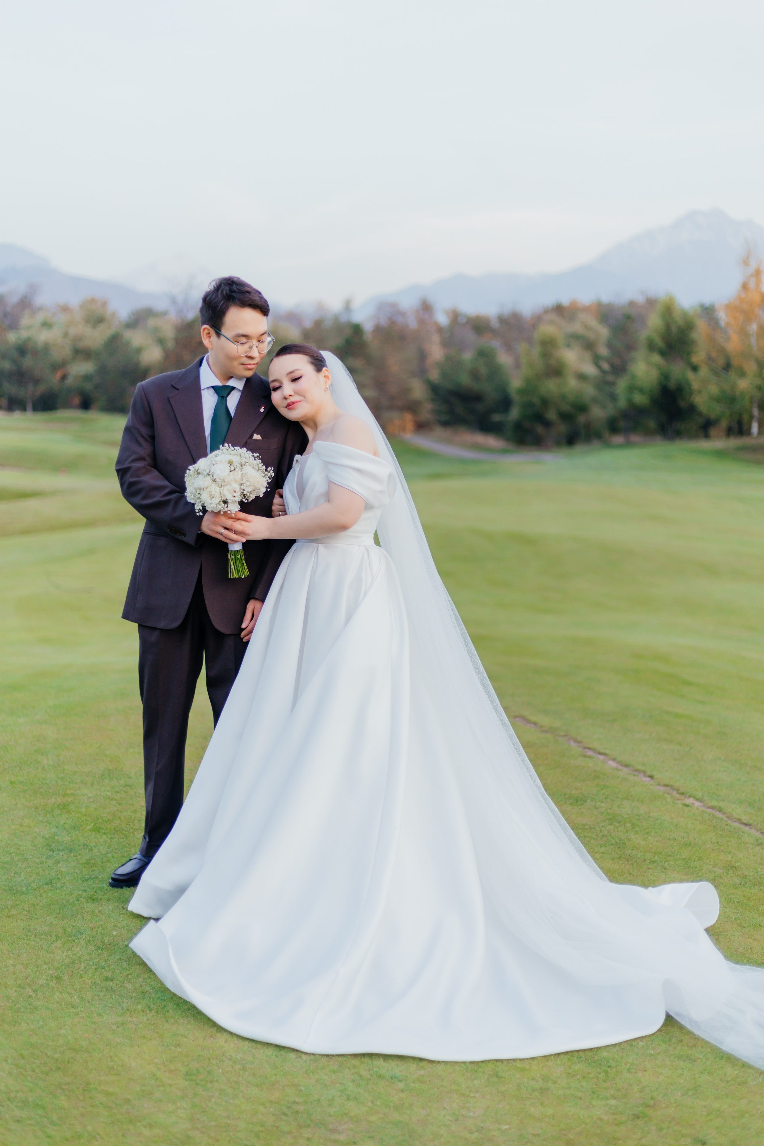 ASKHAT & PERIZAT. Wedding and Fashion photographer