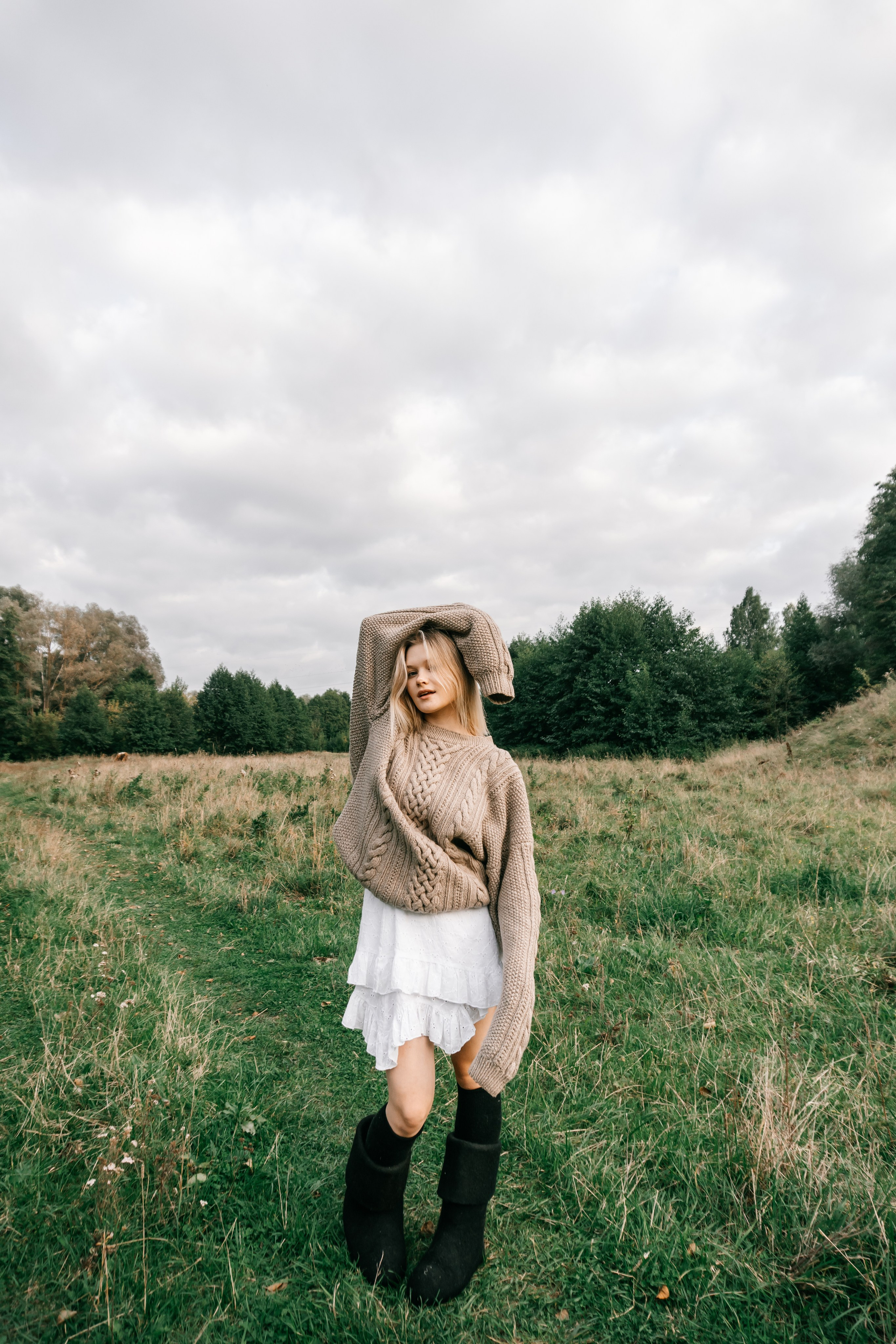 Julia. Я — Алёна и я фотографирую красиво (е)