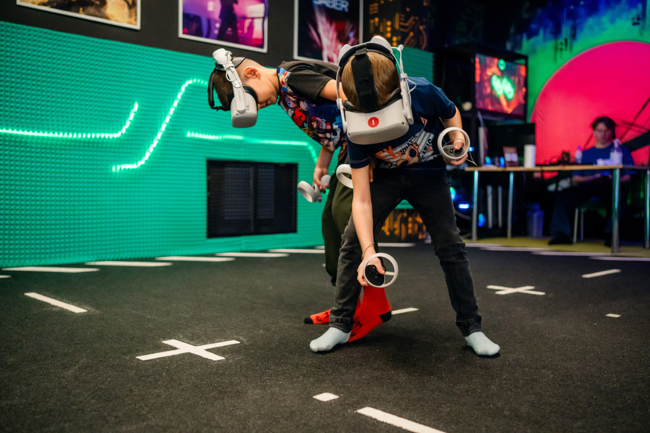 VR (September-October 2024). Felixtones