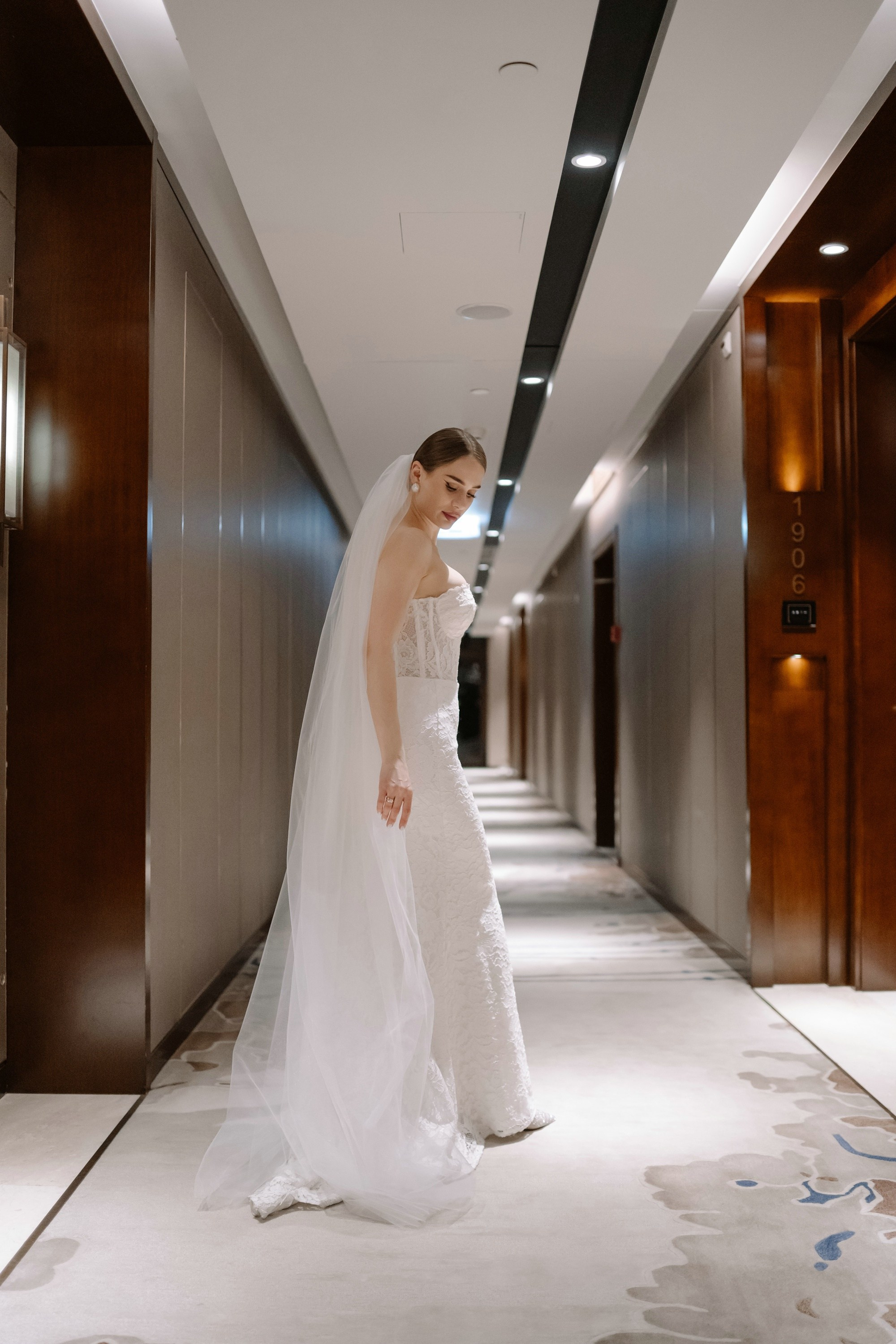 Свадебная фотосессия в Soluxe hotel Moscow. Свадебный и семейный фотограф в Москве Светлана Зоткина