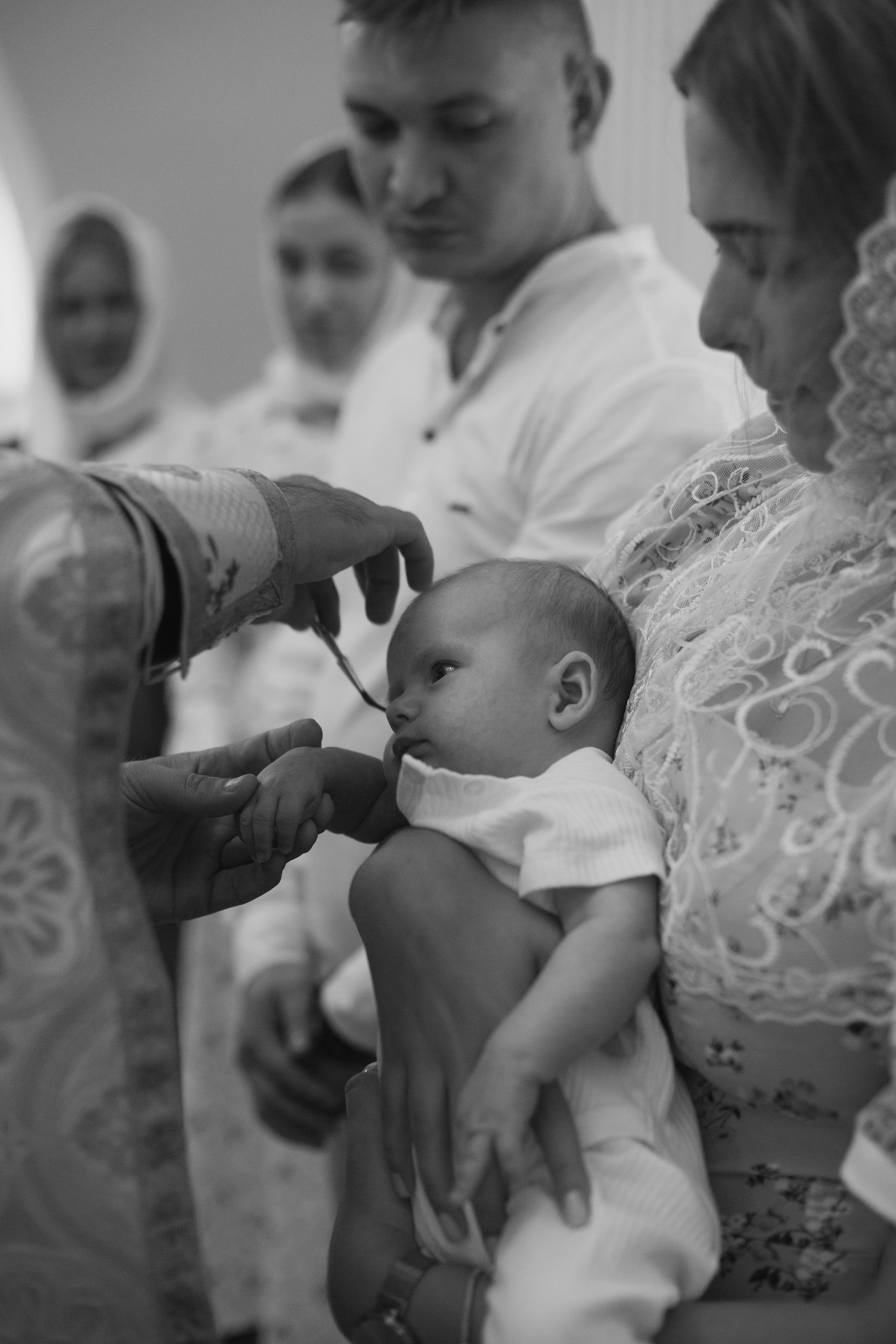 Фотосъёмка таинства крещения в Белгороде. Свадебный и контент фотограф в Белгороде Ярослав Гаврилейченко
