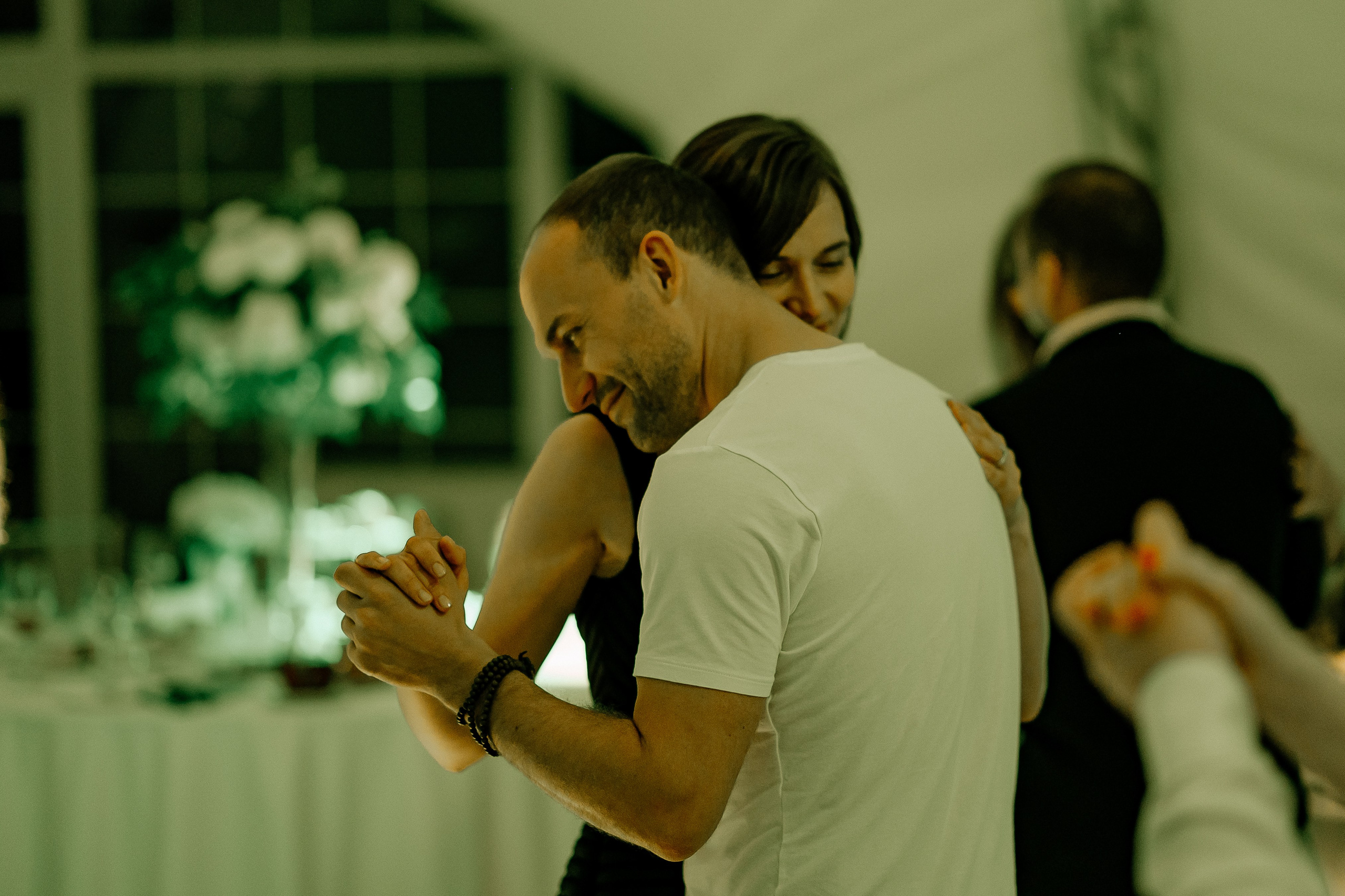 Свадебная фотосессия и выездная регистрация в Artiland. Свадебный фотограф Москва — Сергей и Татьяна