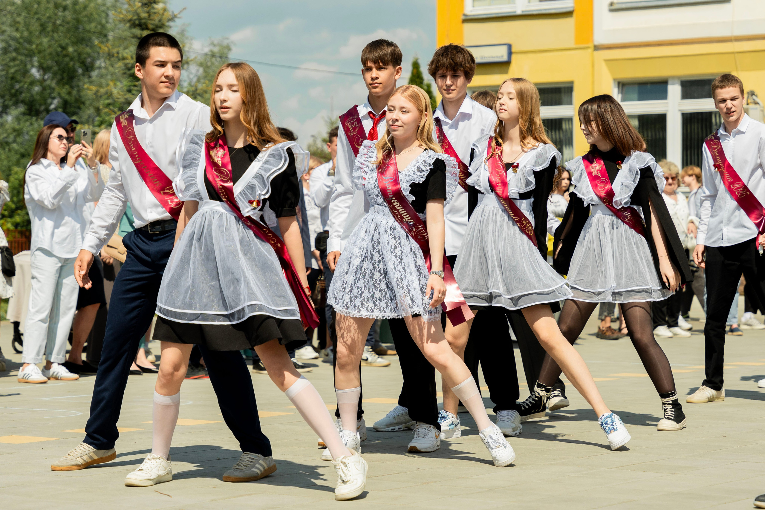 Выпукные 9 классы. Фотограф Юлия Попова