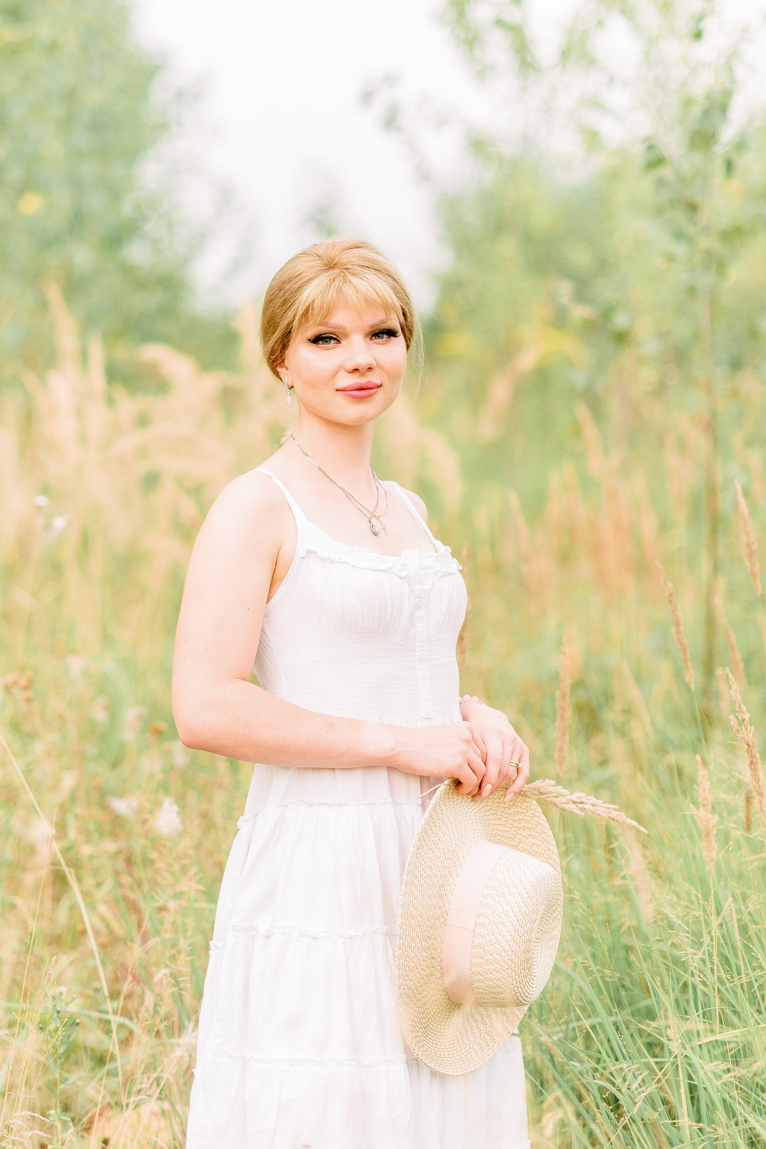 В поле. Фотограф Юлия Попова