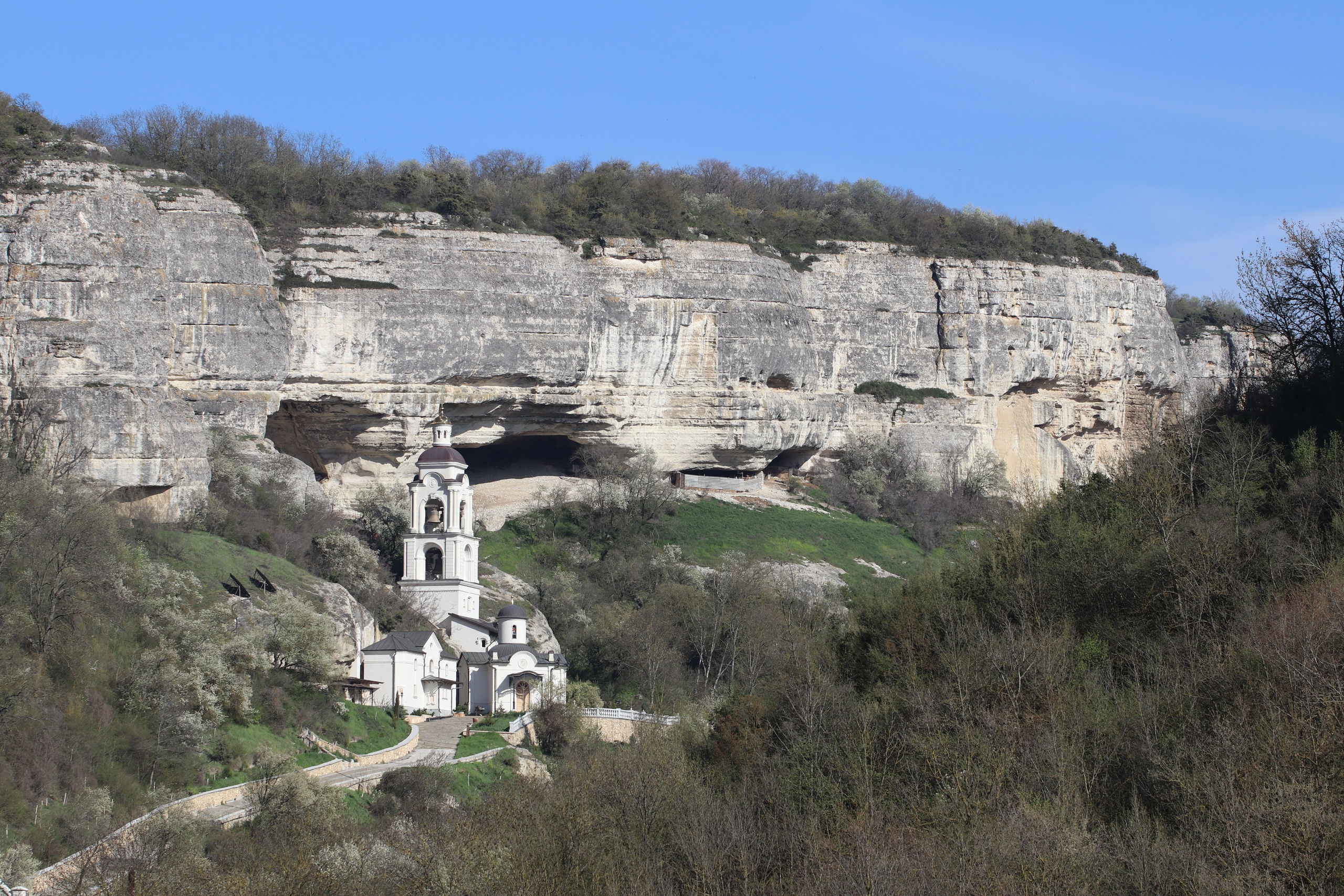 Крым. ЮБК (Бахчисарай, Кастрополь, Таракташская тропа). Май 2021. Путешественник-фотограф из Санкт-Петербурга Татьяна Свистулина