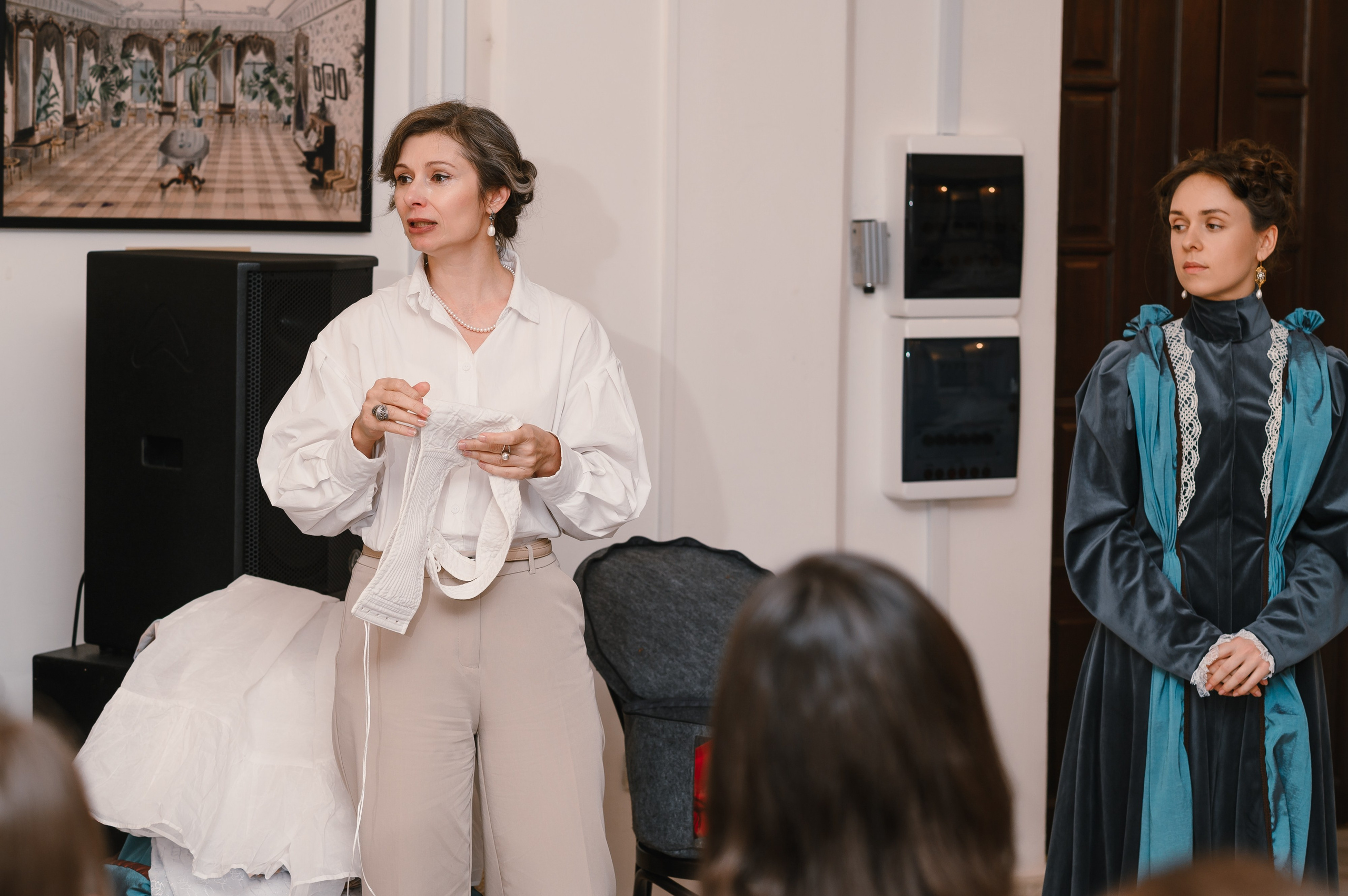 «Евгений Онегин»: лекция в особняке. Wedding and family photographer USA