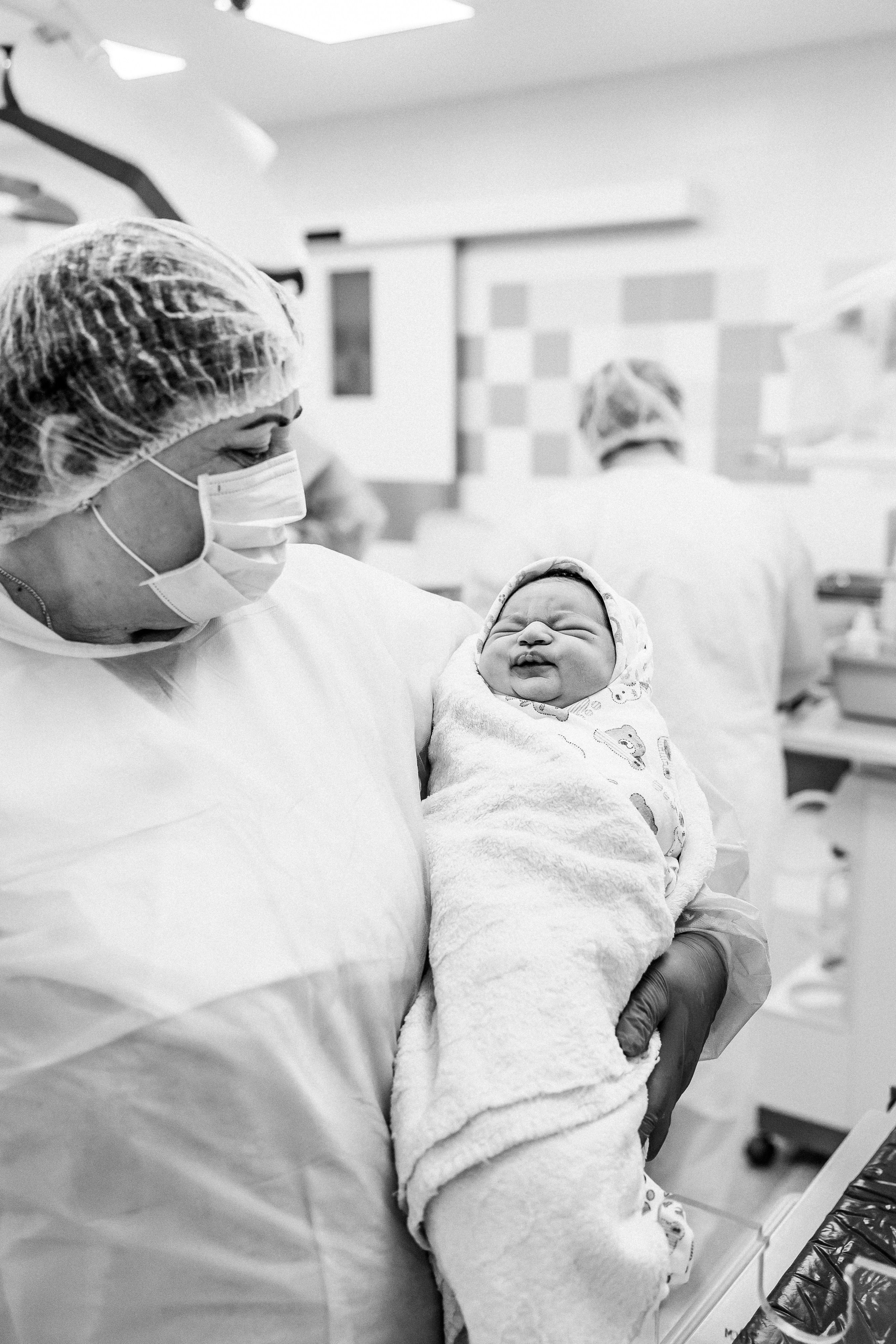 Рождение Оли. Семейный и детский фотограф в Краснодаре. Фотограф новорожденных. Фотограф ньюборн. Фотограф родов Краснодар. Катя Угнивенко