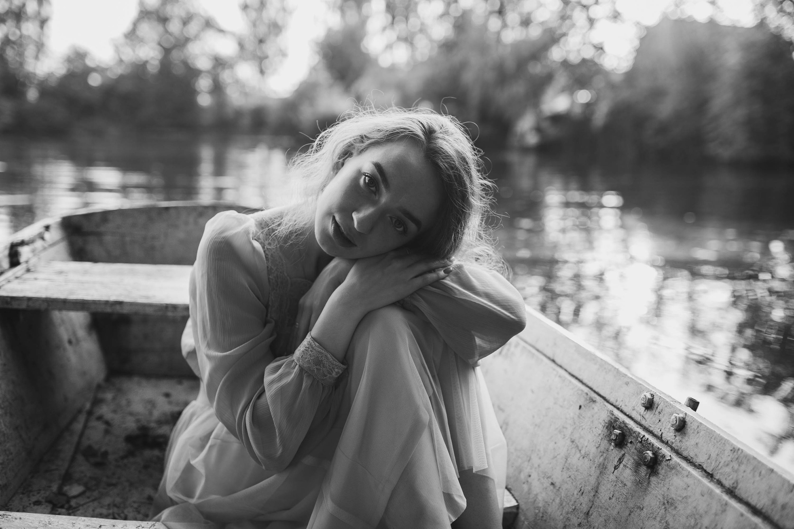 Катя в лодке. Семейный фотограф в Москве. Дарья Долгих