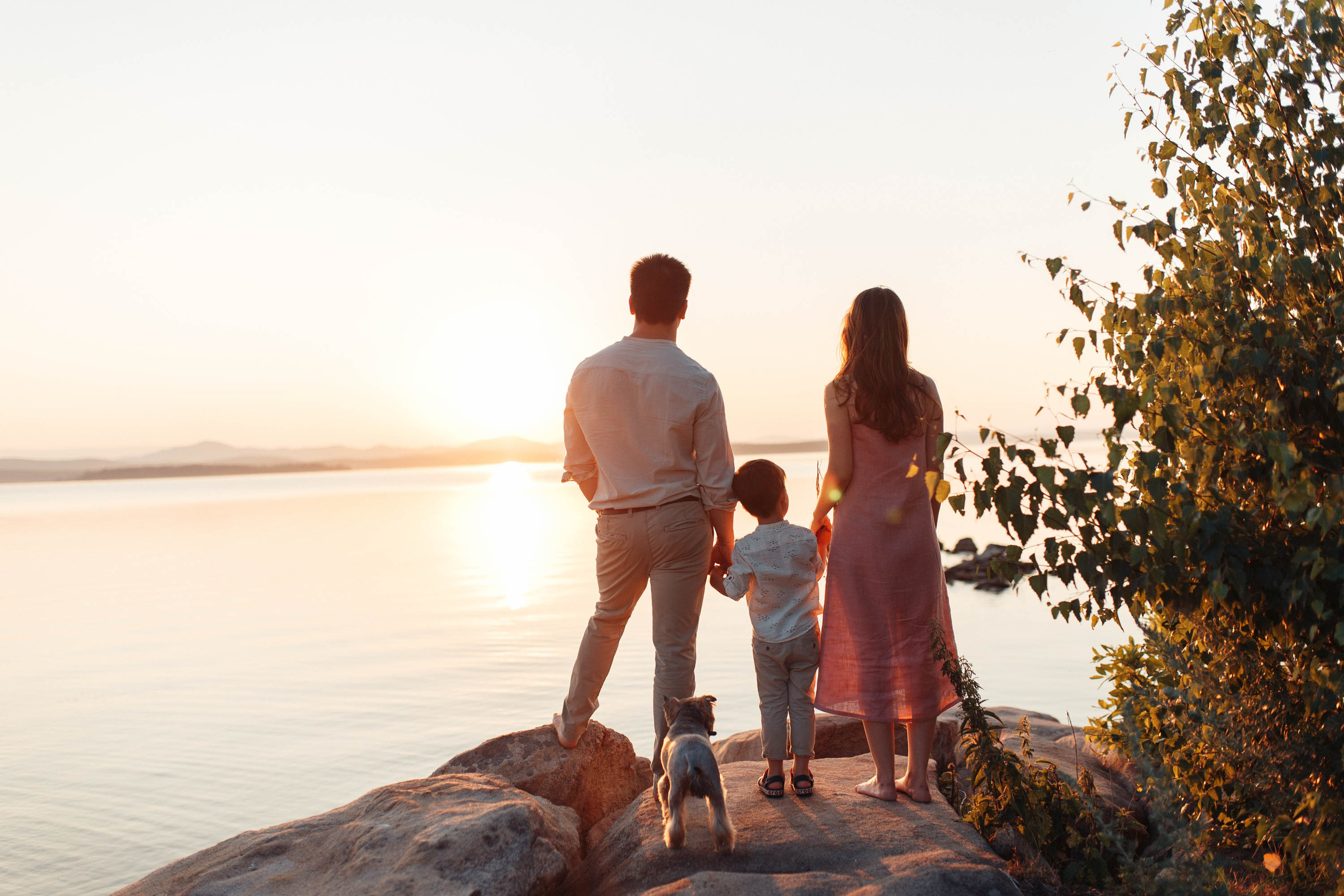 Закат у озера. Семейный фотограф в Москве. Дарья Долгих