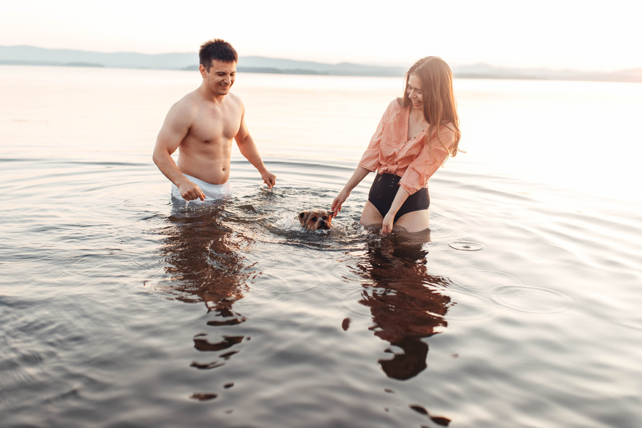 Закат у озера. Семейный фотограф в Москве. Дарья Долгих