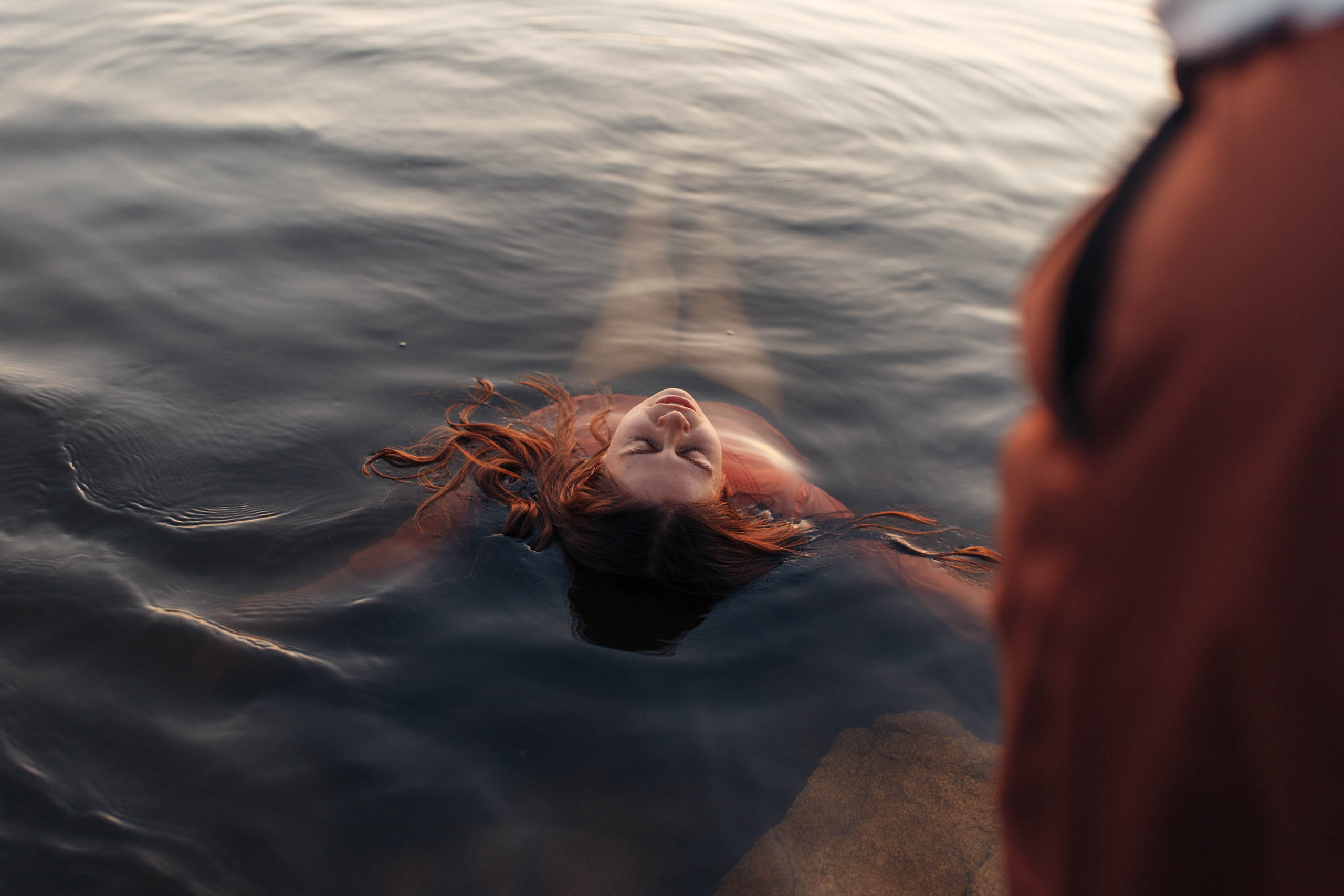 Закат у озера. Семейный фотограф в Москве. Дарья Долгих