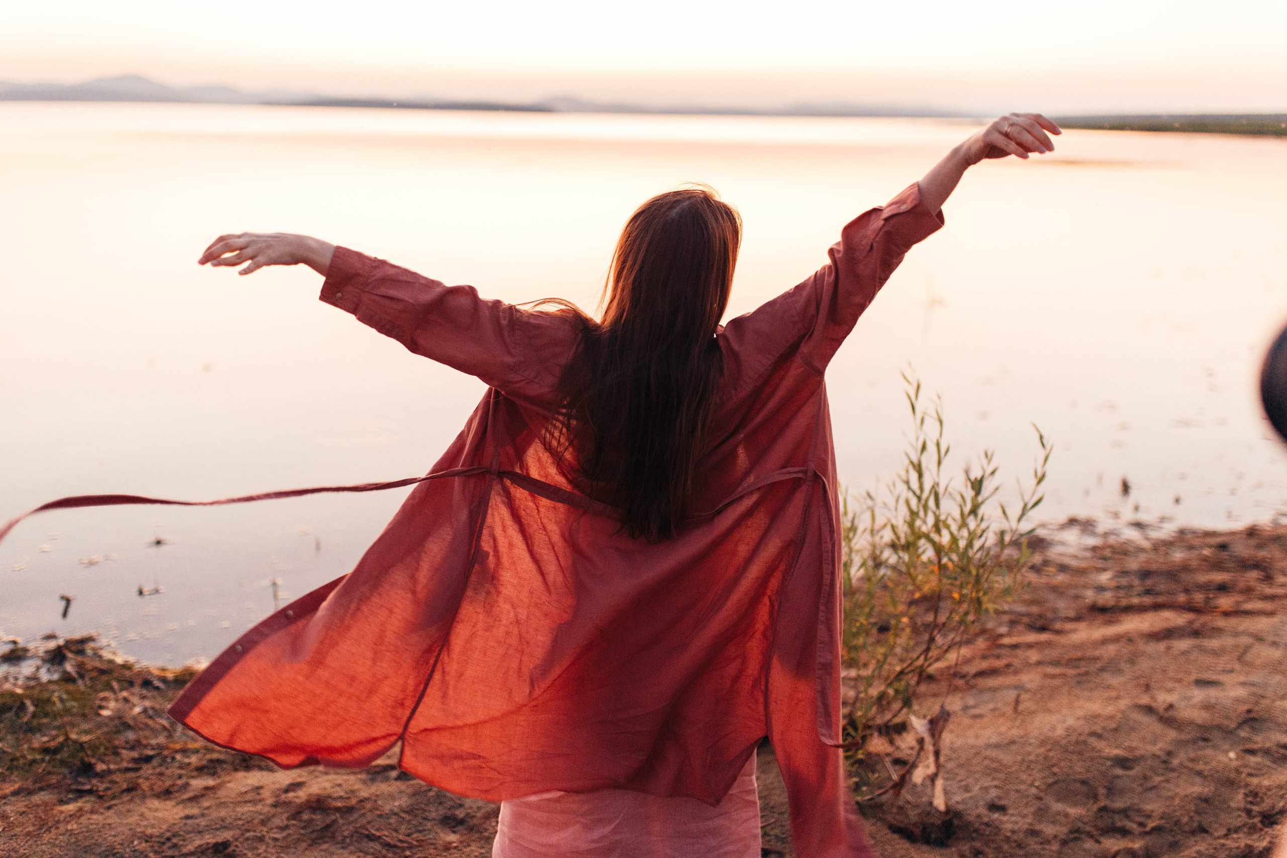 Закат у озера. Семейный фотограф в Москве. Дарья Долгих