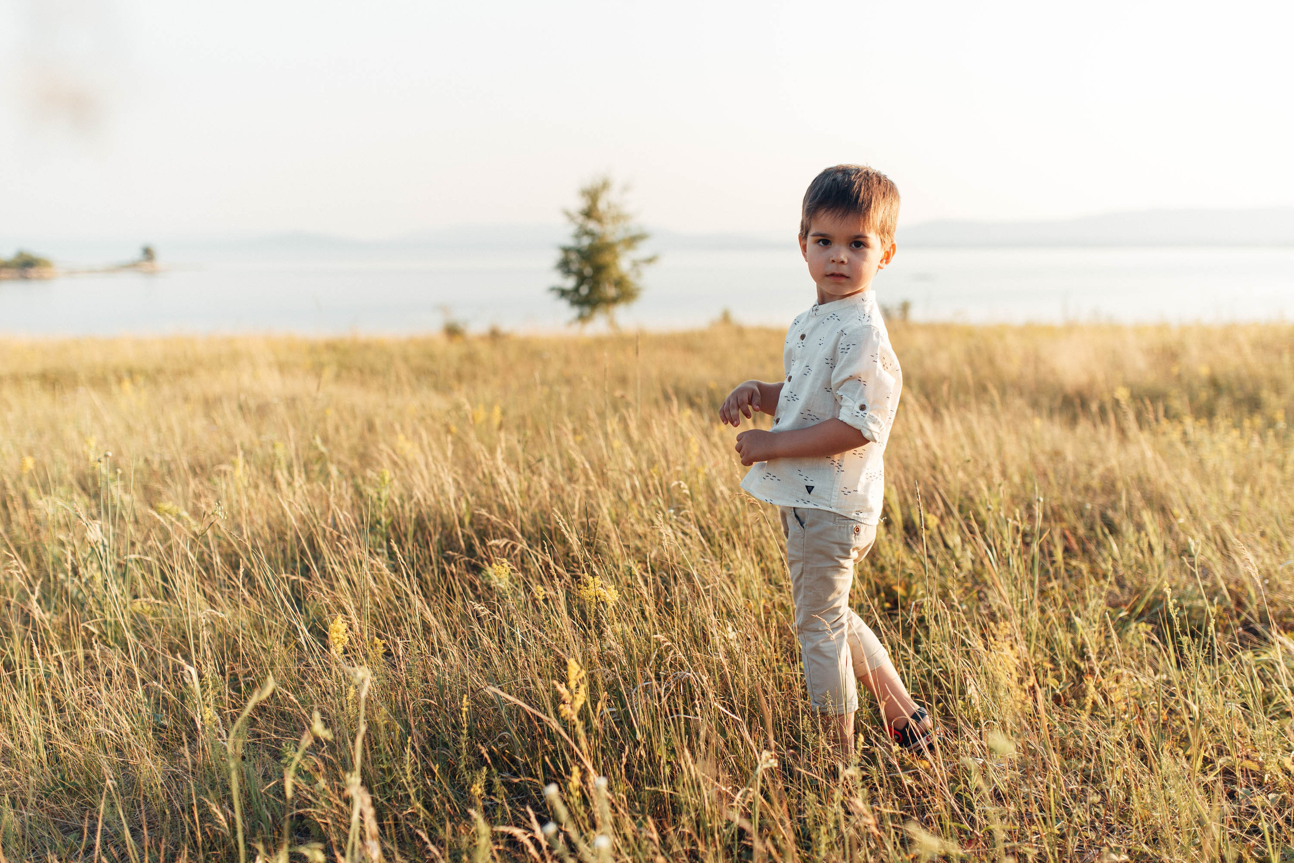 Закат у озера. Семейный фотограф в Москве. Дарья Долгих