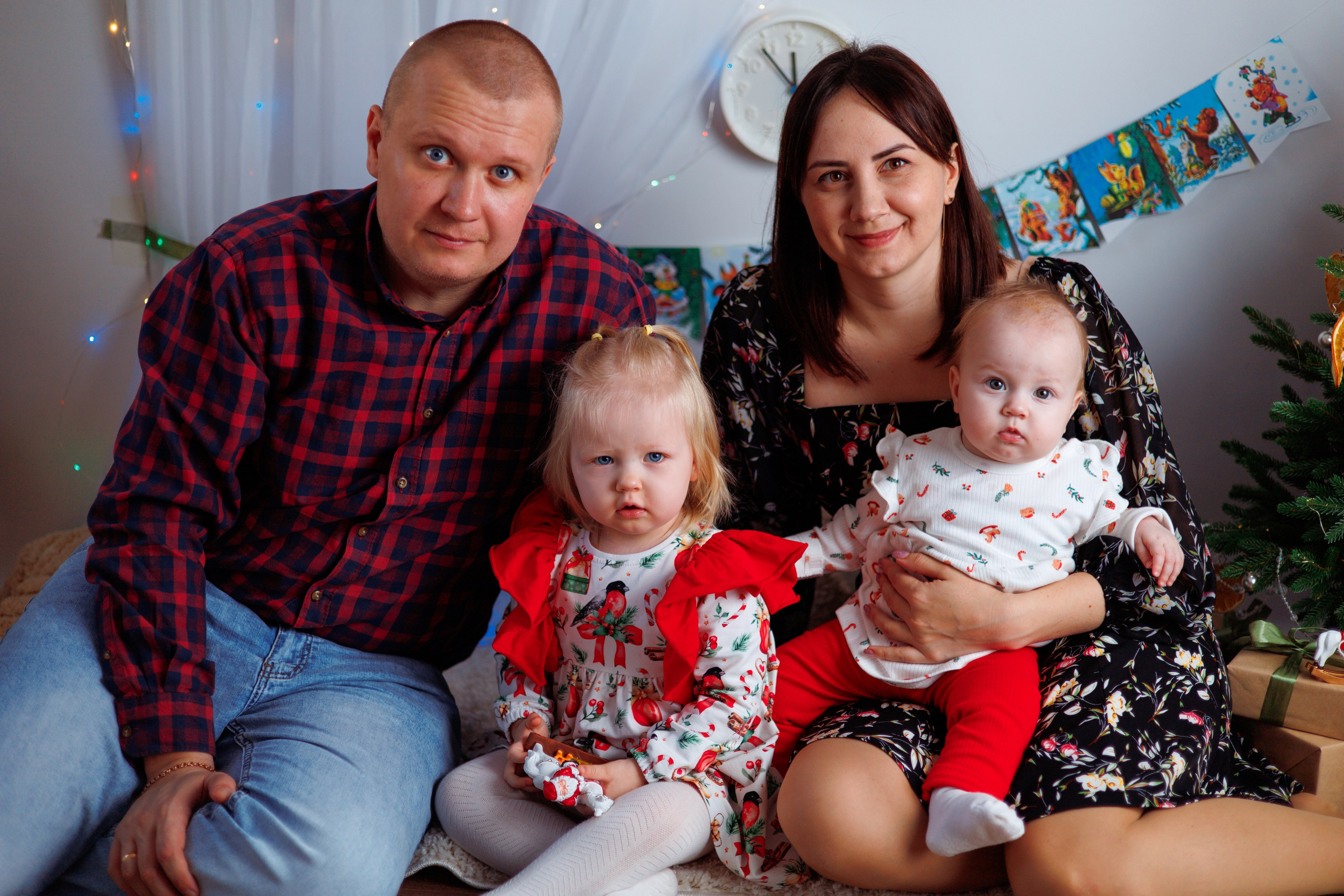 Поля и Ариша с родителями. Семейный и детский фотограф в Михайловке Татьяна Лестьева