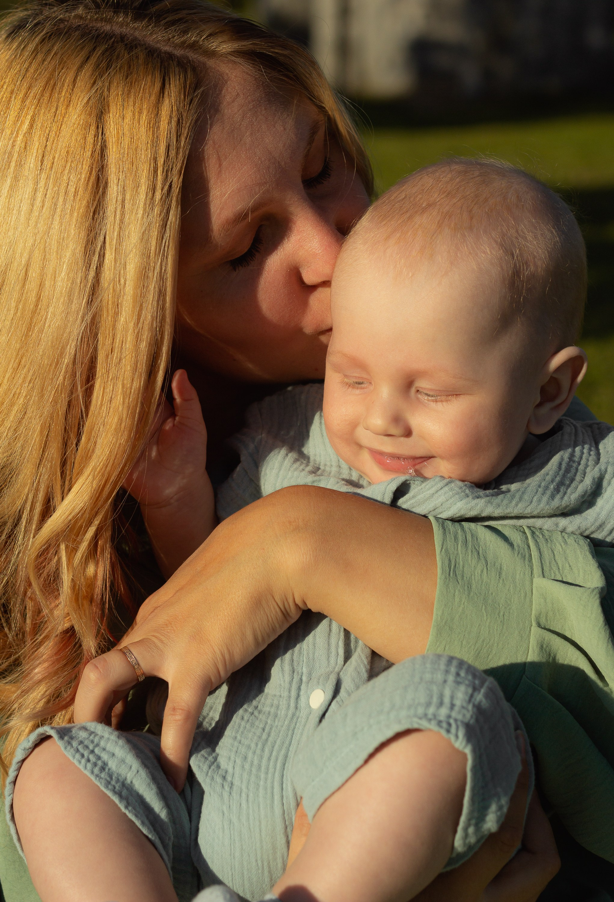 Наташа с малышом. Фотограф Великий Новгород Татьяна Чиглинцева