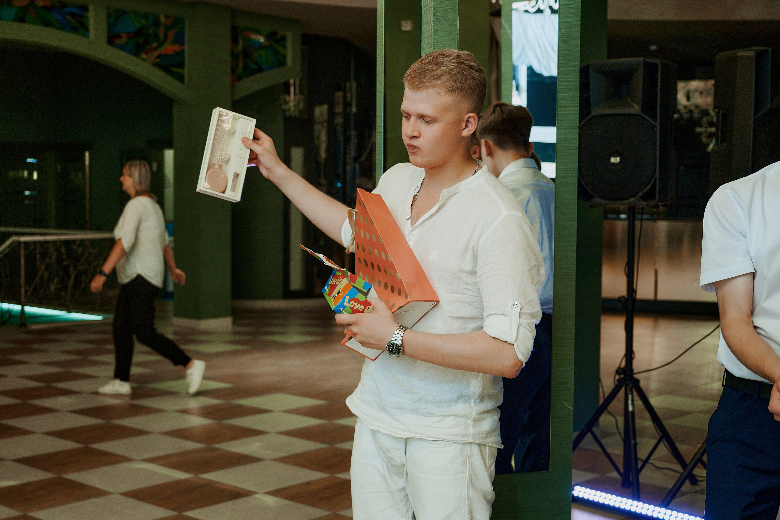 Олег и Лиза. Фото-видеосъемка свадеб Venson Films