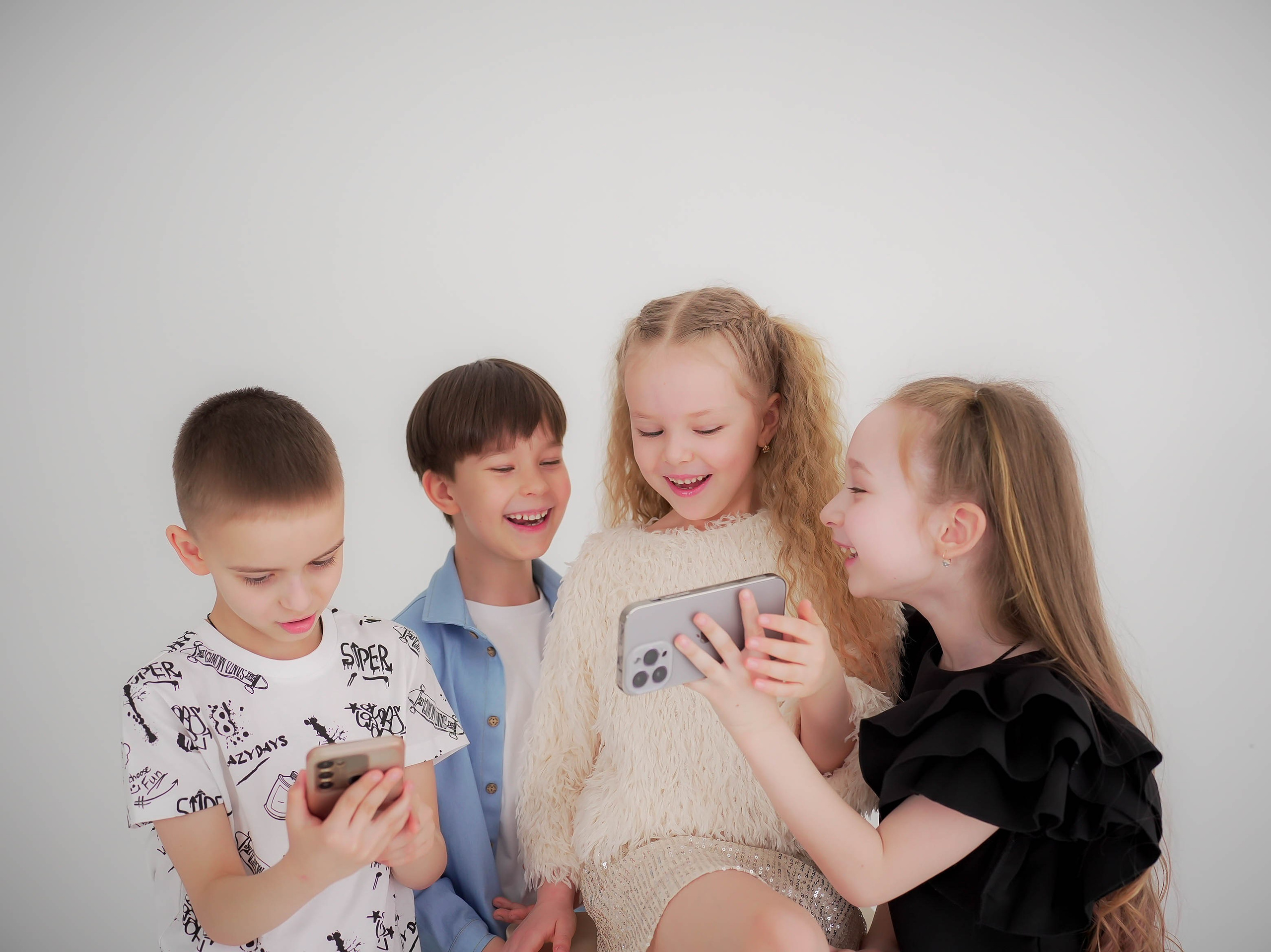 Групповые фотографии. ProAlbom — Выпускные альбомы в Кореновске и Краснодарском крае