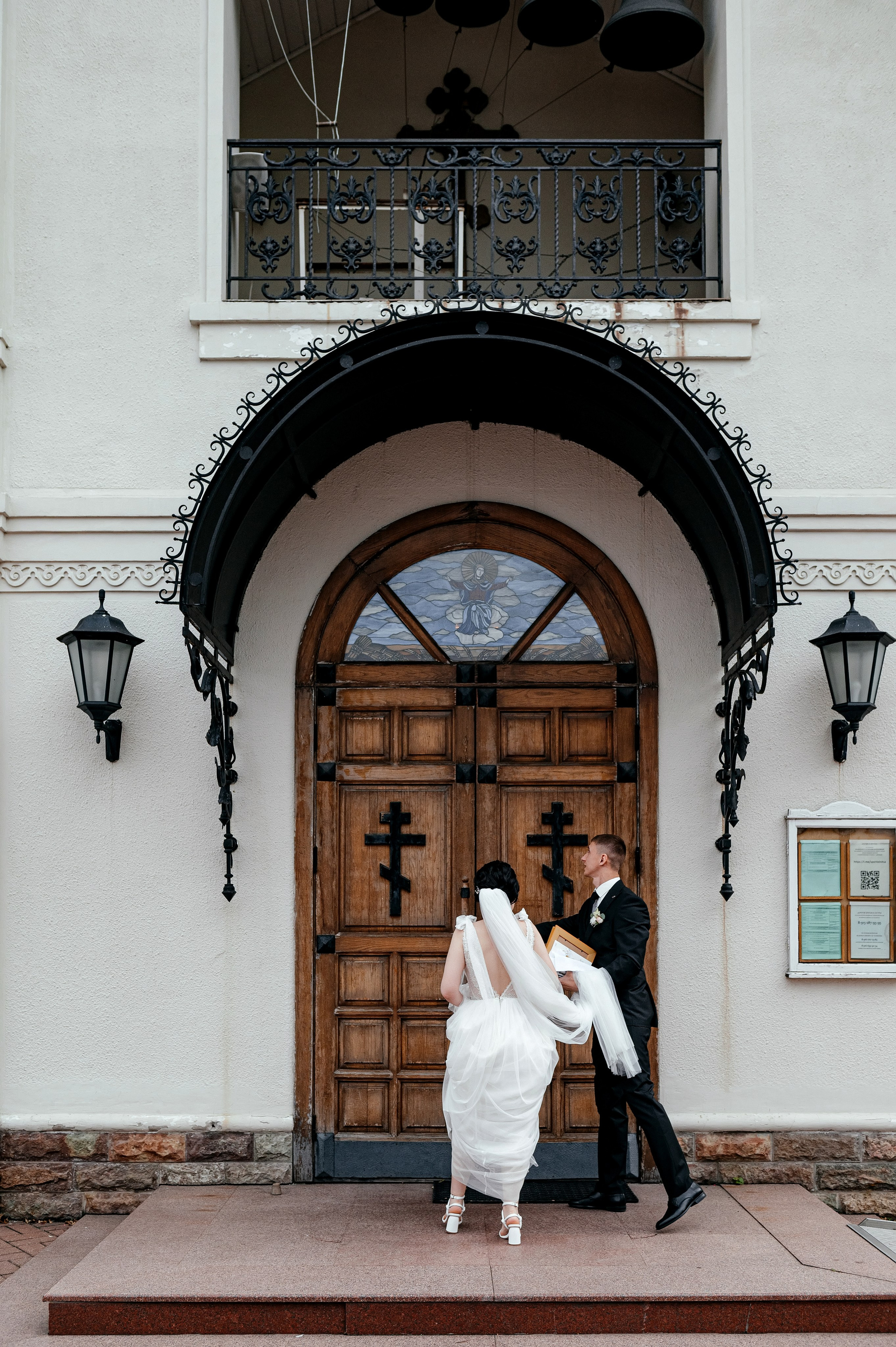 Свадьба с венчанием в Щелково. Прогулка в Гребнево, ресторан Кинза, отель Премиум. Свадебный и семейный фотограф Виктория Носачёва. Щелково, Москва и МО