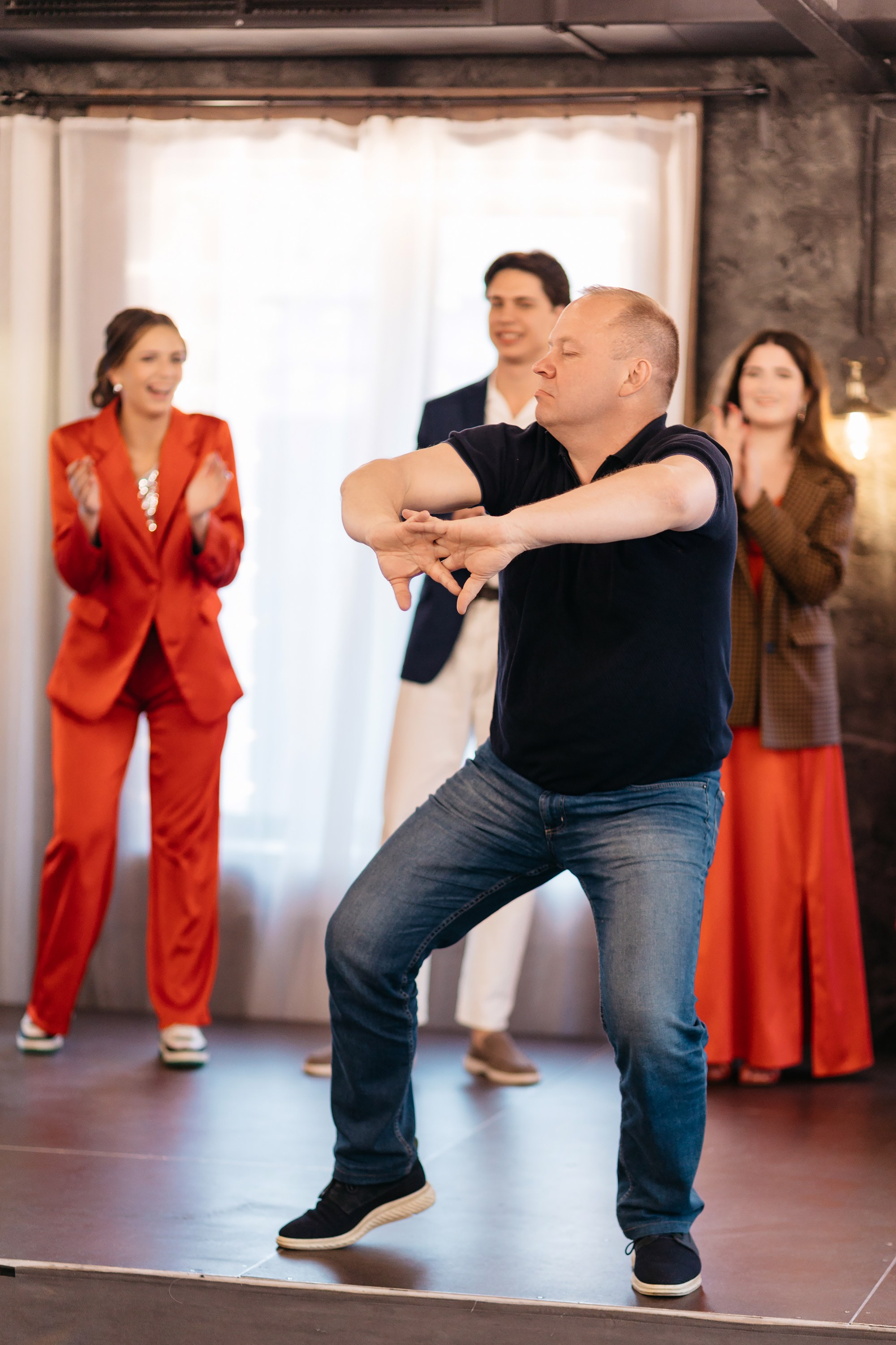 Выпускные. Профессиональный фотограф в Кирове Антон Суслов