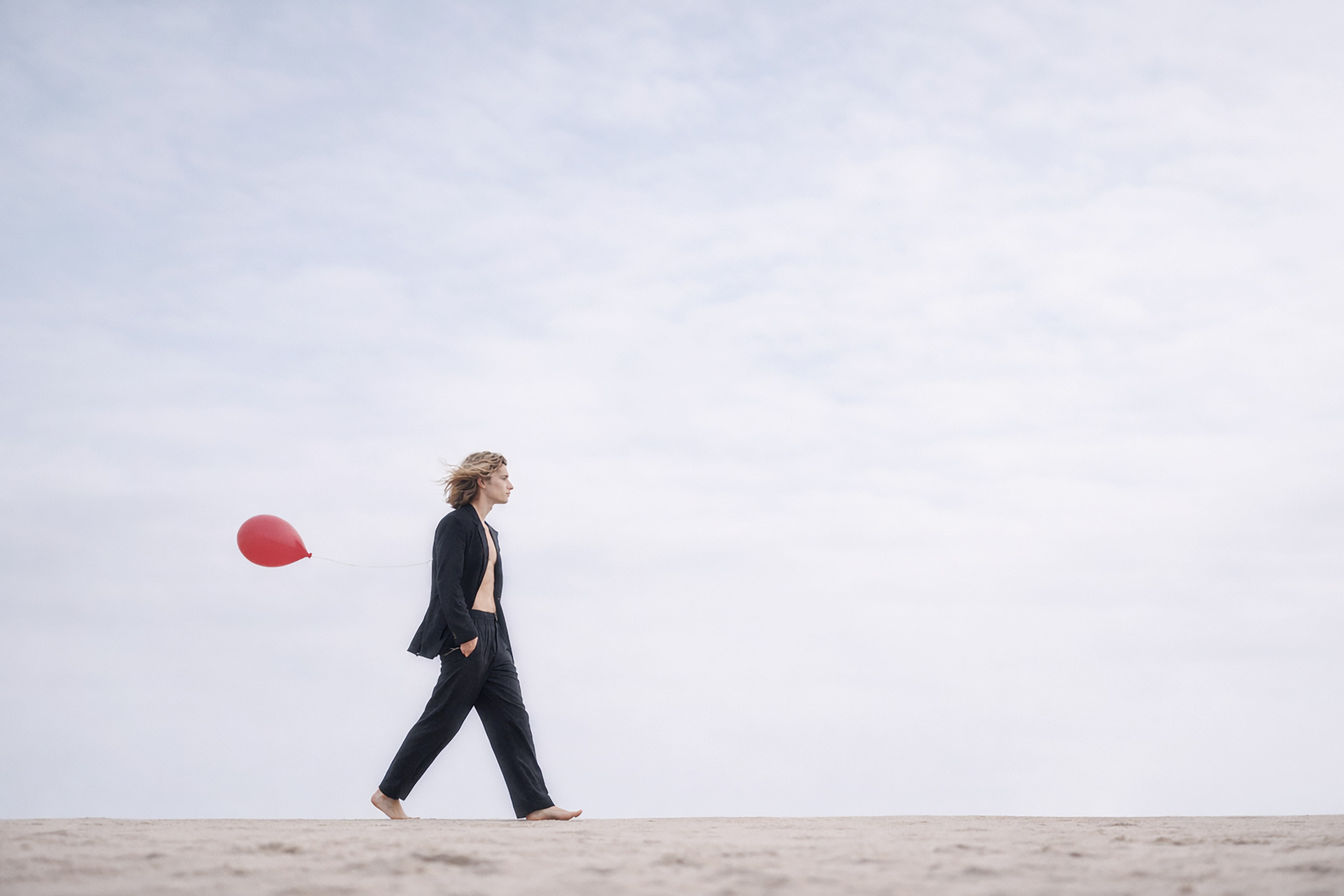 Нить. Фотограф Милена ЯновскаяМеня зовут Милена Яновская. Я фотограф и автор арт-фототерапевтических проектов