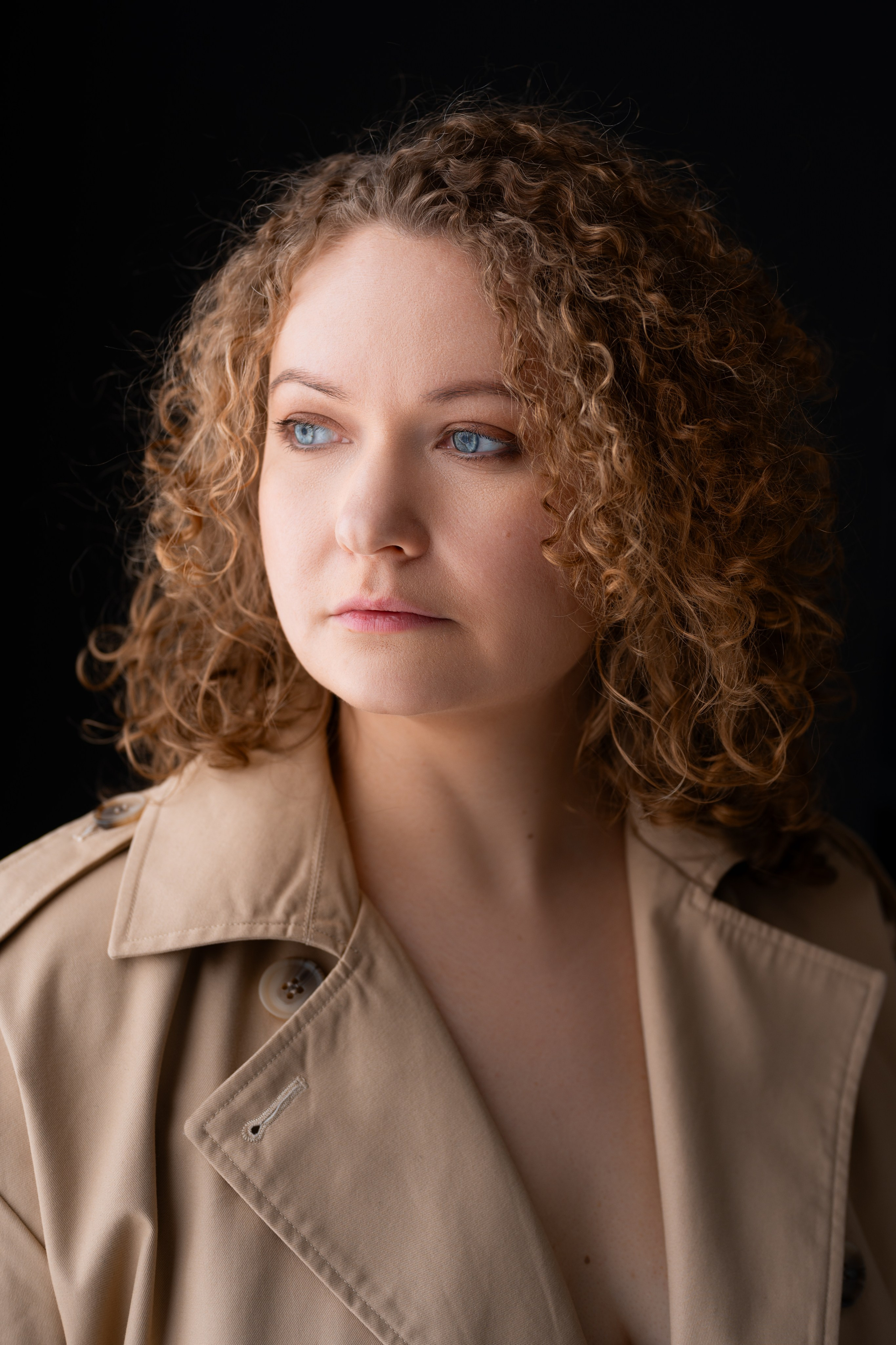 Анна. Задумчивая и прекрасная