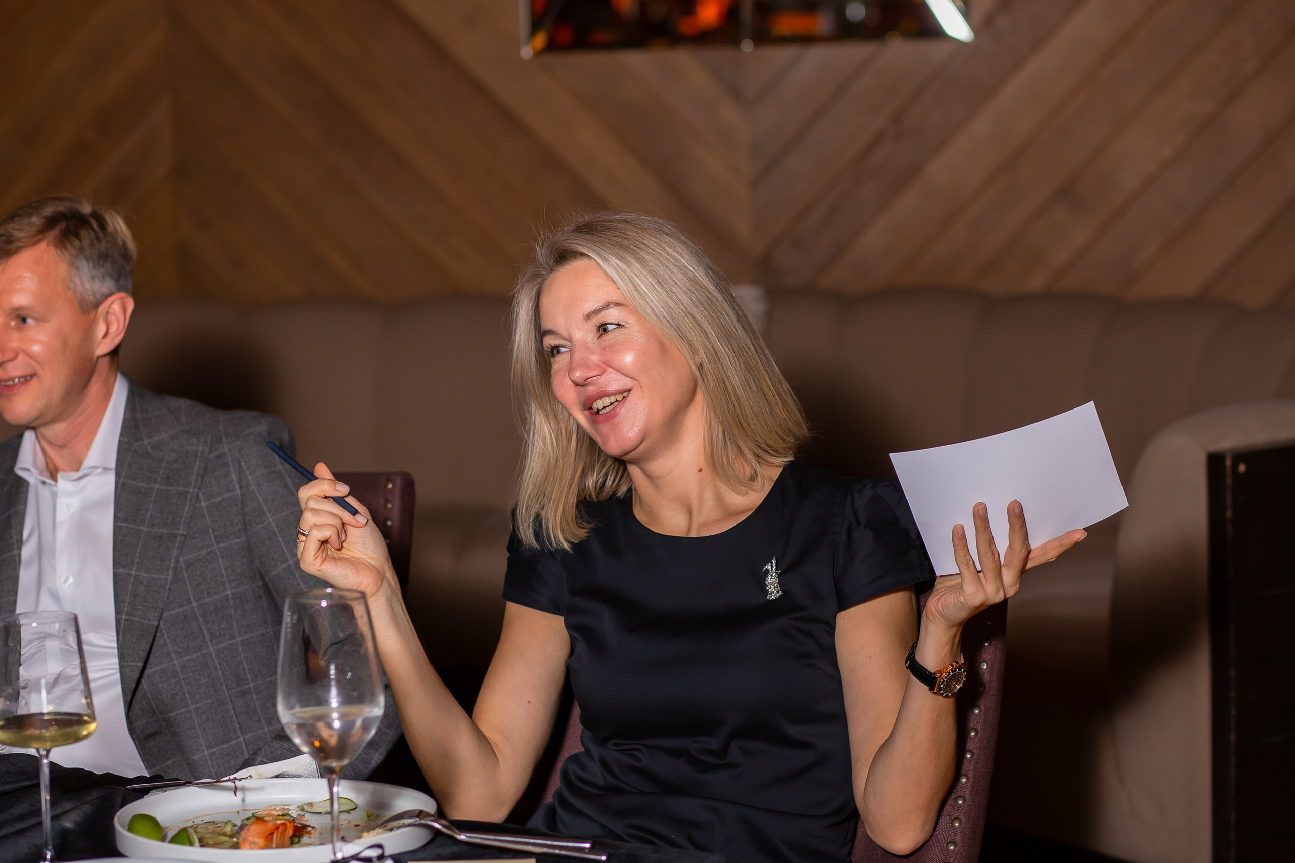 Корпоративный фотограф в Сочи и Сириусе — Премиум репортаж и тимбилдинги. Фотограф Сочи Адлер. Солькаева Анастасия