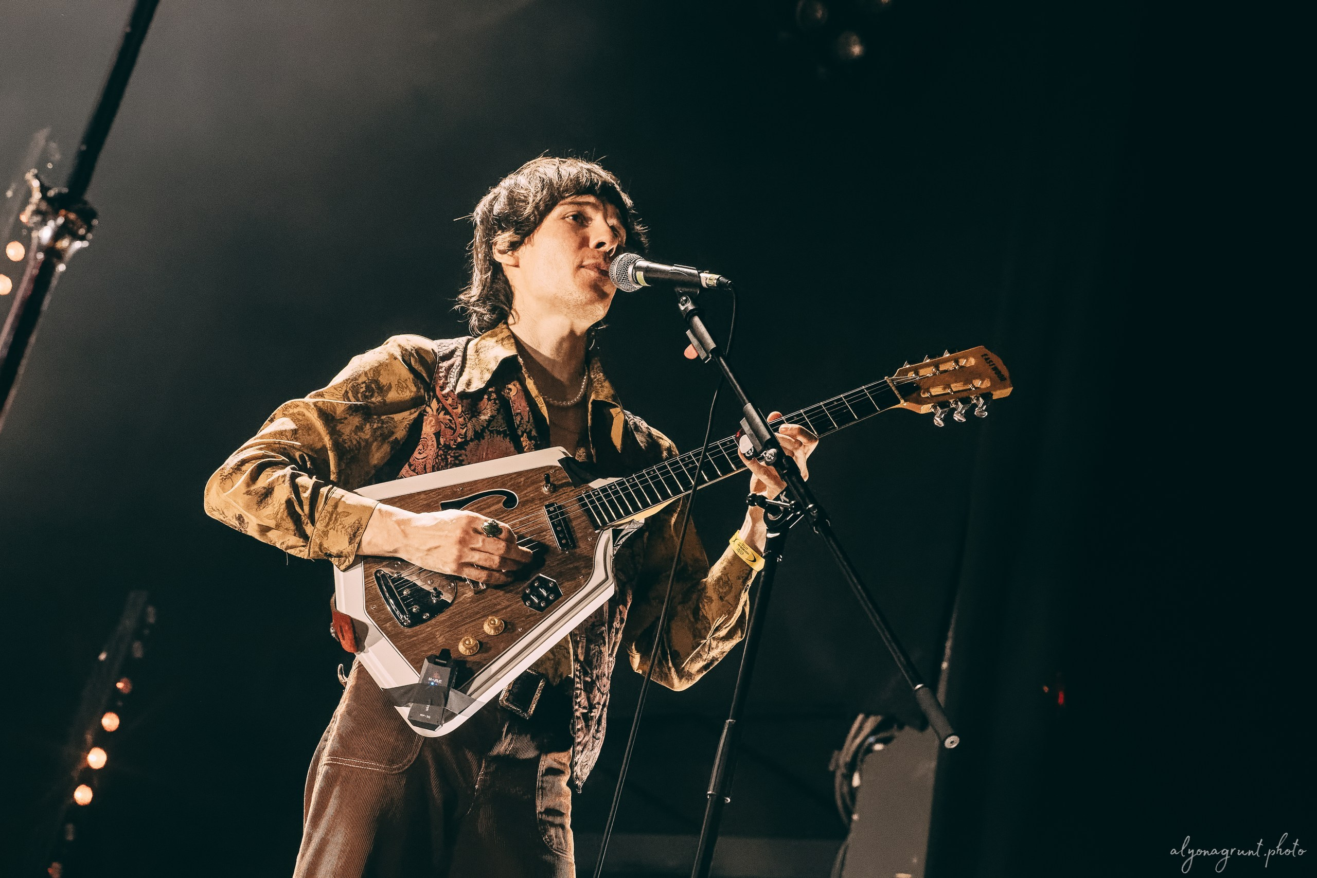 Сова, фоторепортаж, СПб, Космонавт, 18.12.2025. Алена Адрианова: фотограф в Санкт-Петербурге