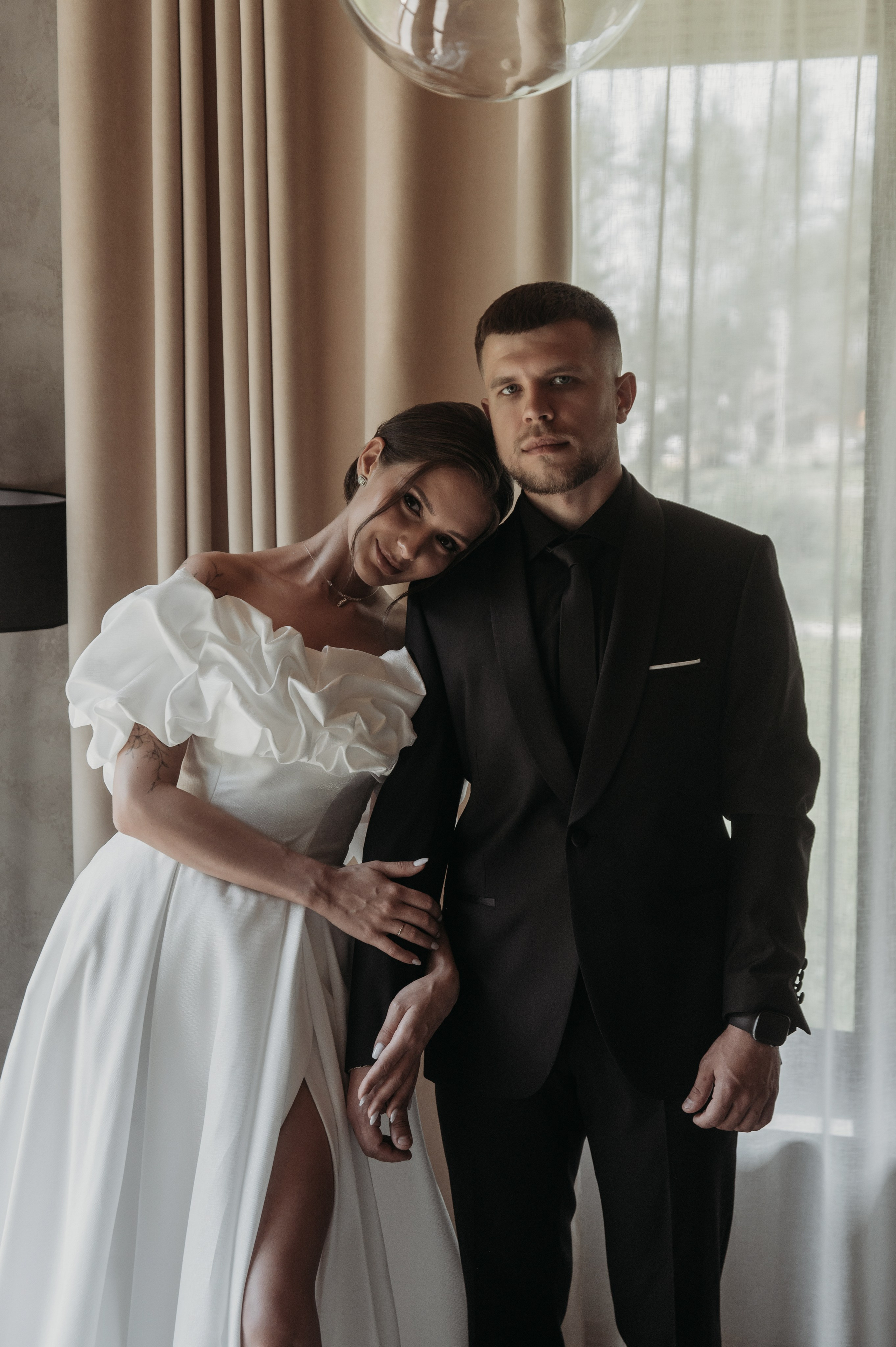 Свадебная фотосессия с утром невесты и красивым свадебным банкетом. Свадебный фотограф в Твери, Москве и Санкт-Петербурге Денисова Екатерина