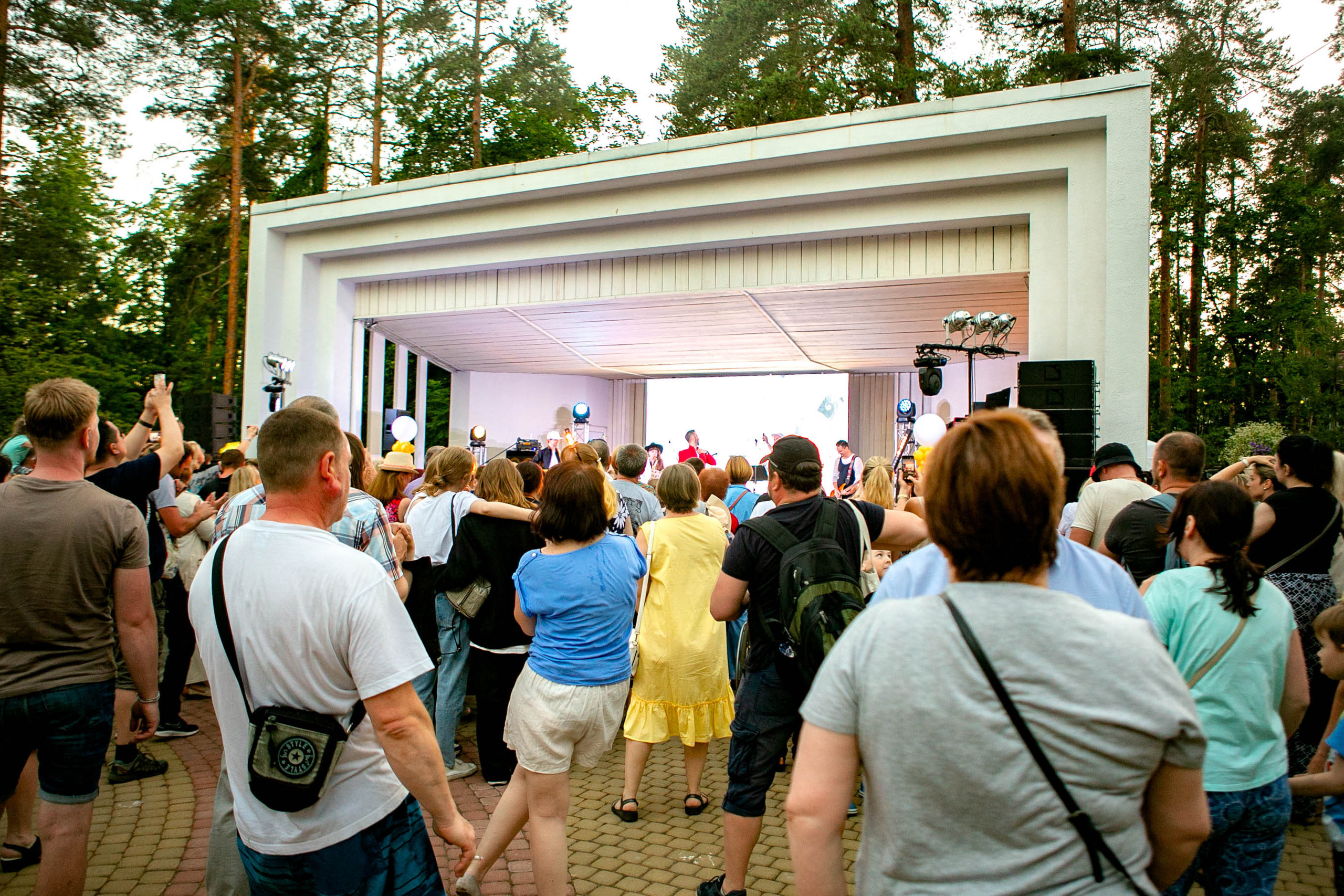 День поселка Песочный. Главная