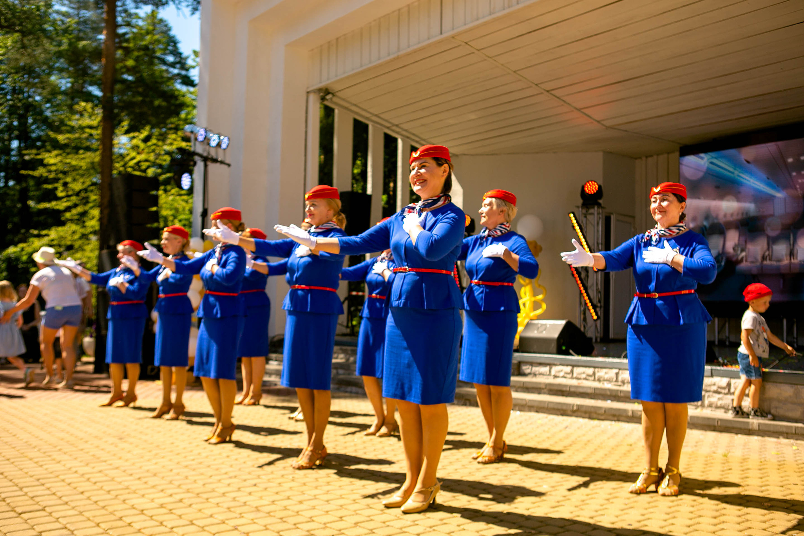 День поселка Песочный. Главная