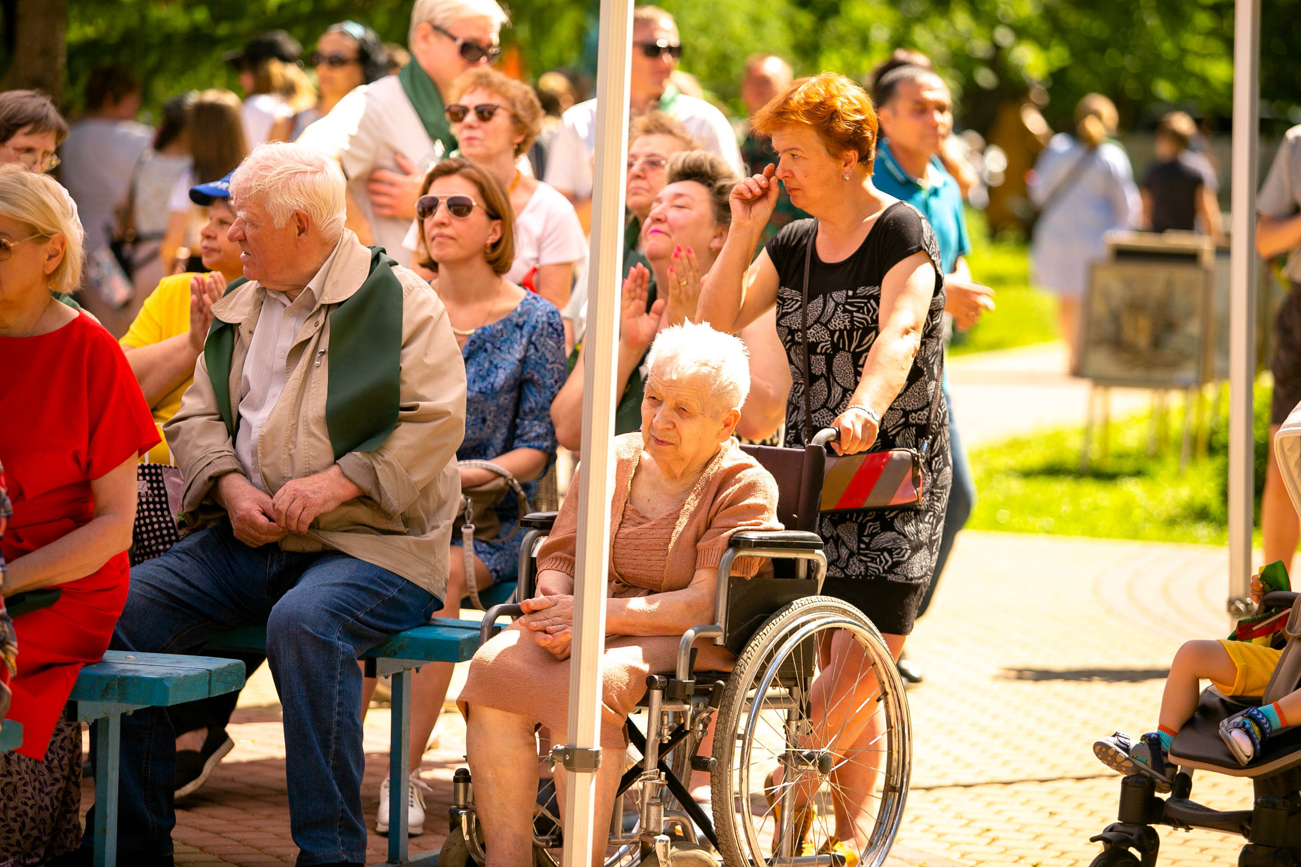 День поселка Песочный. Главная