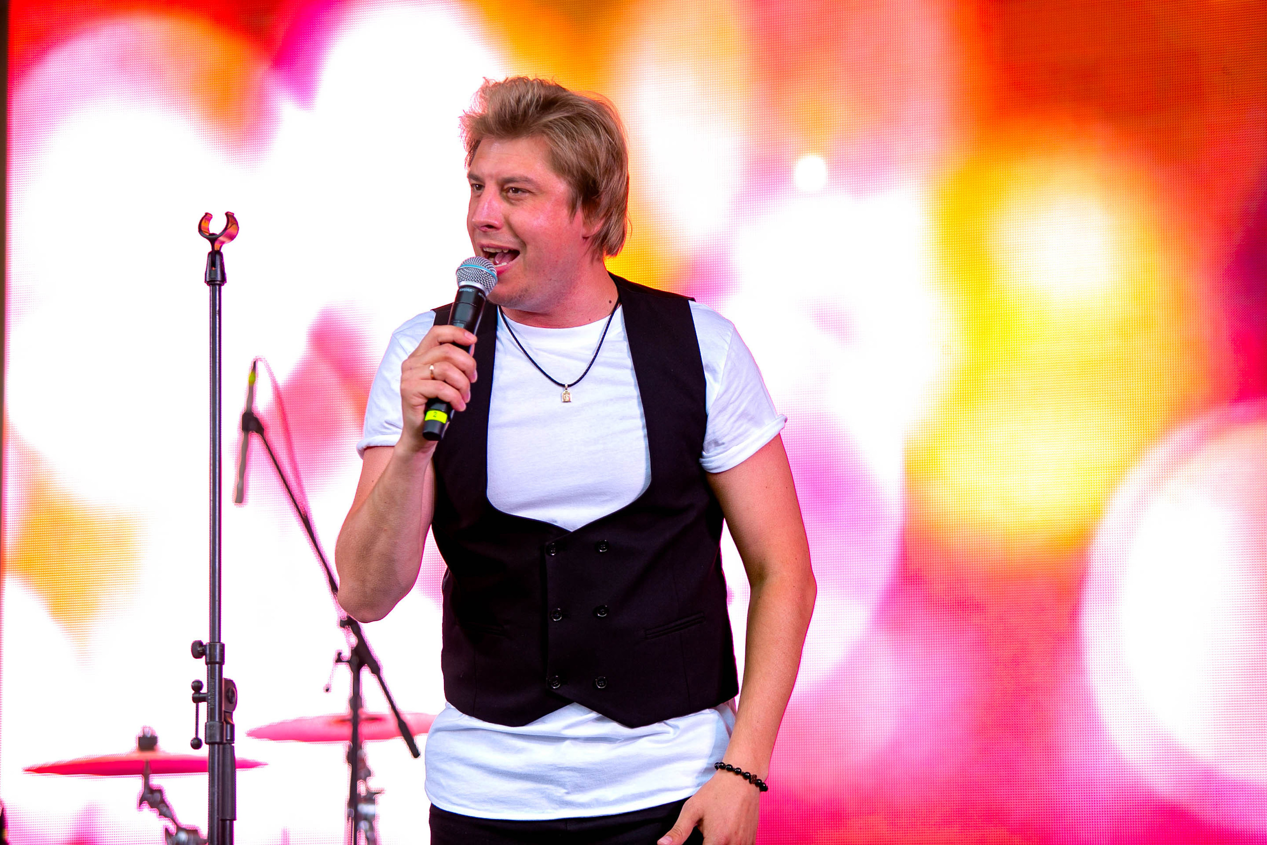 День поселка Песочный. Главная