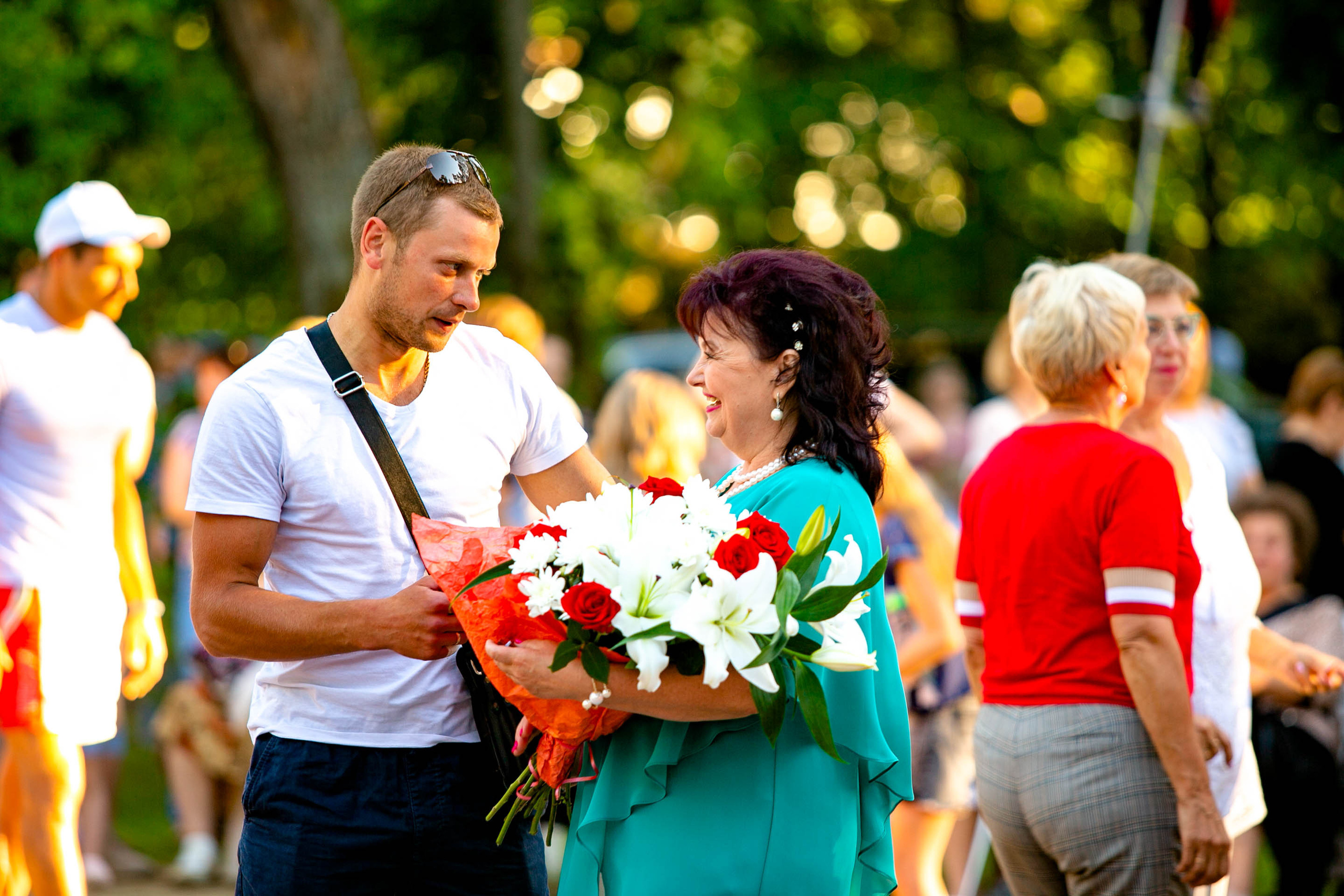 День поселка Песочный. Главная