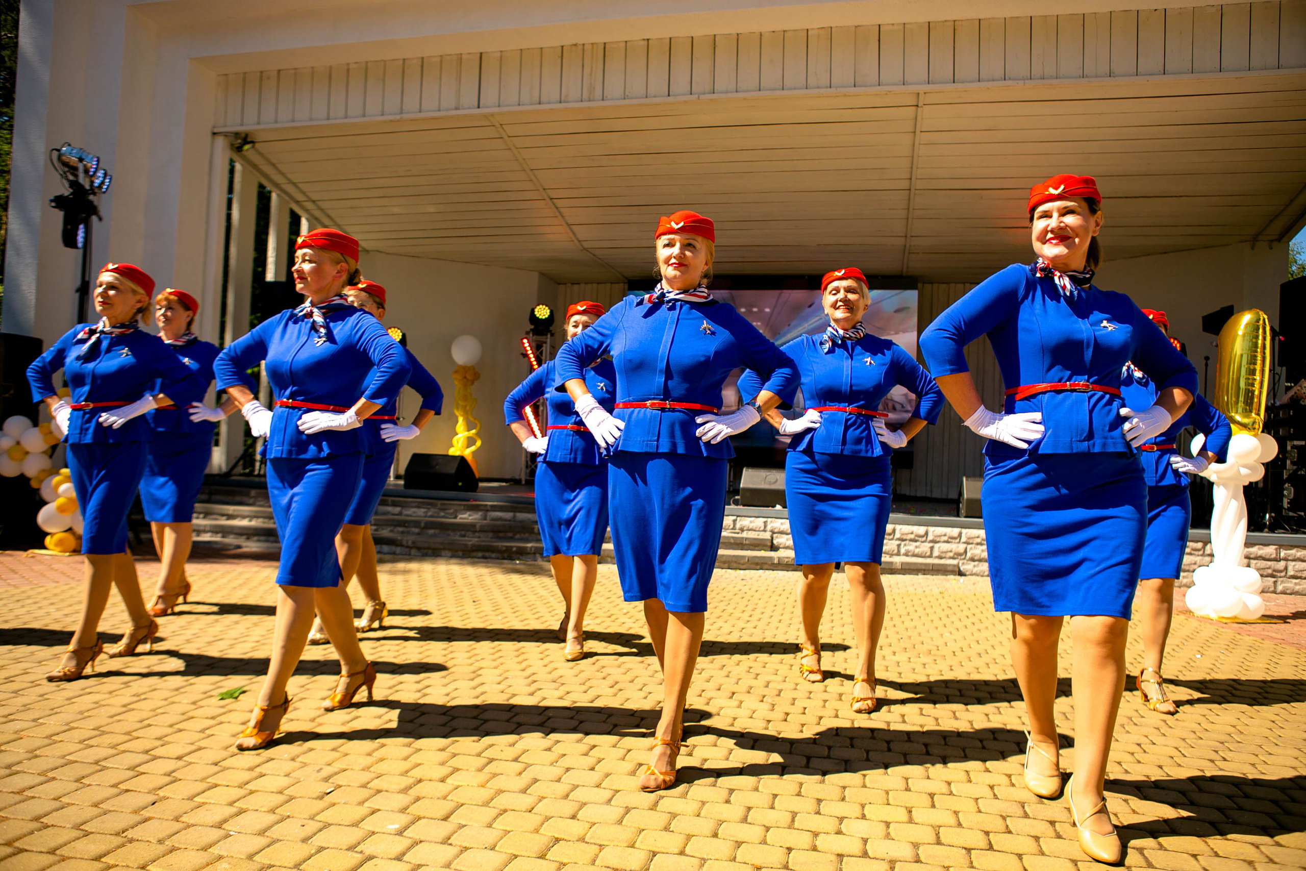 День поселка Песочный. Главная