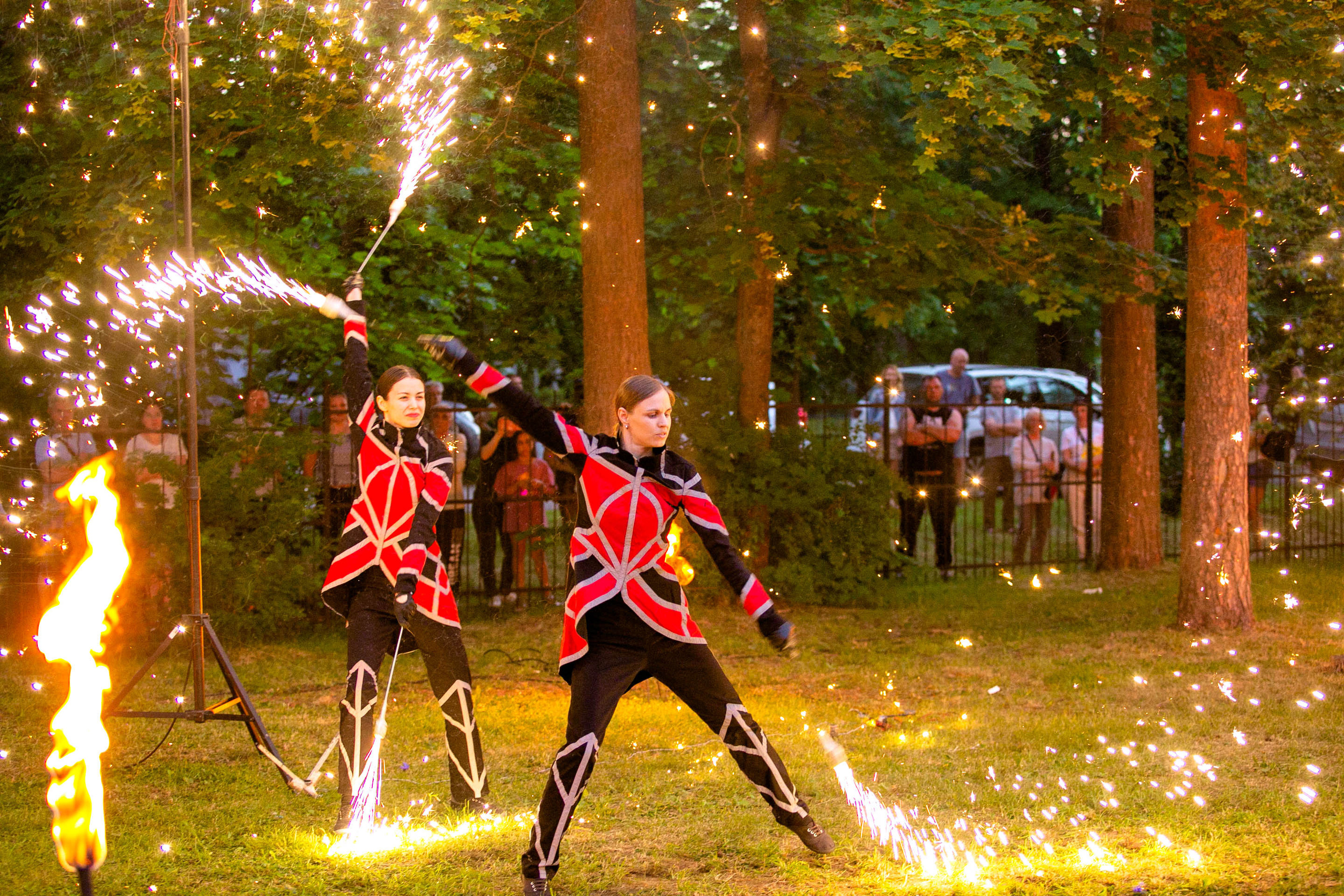 День поселка Песочный. Главная