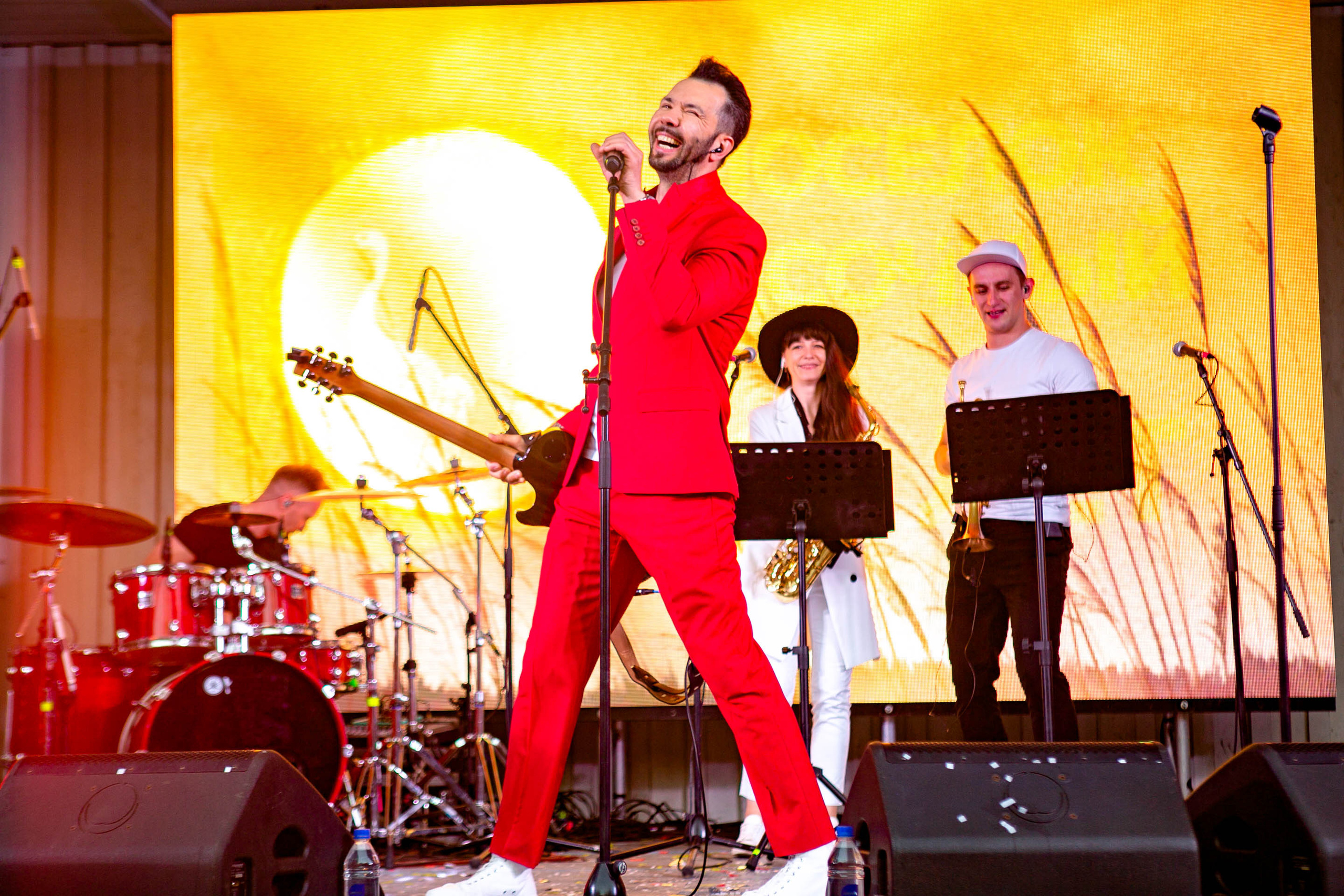 День поселка Песочный. Главная