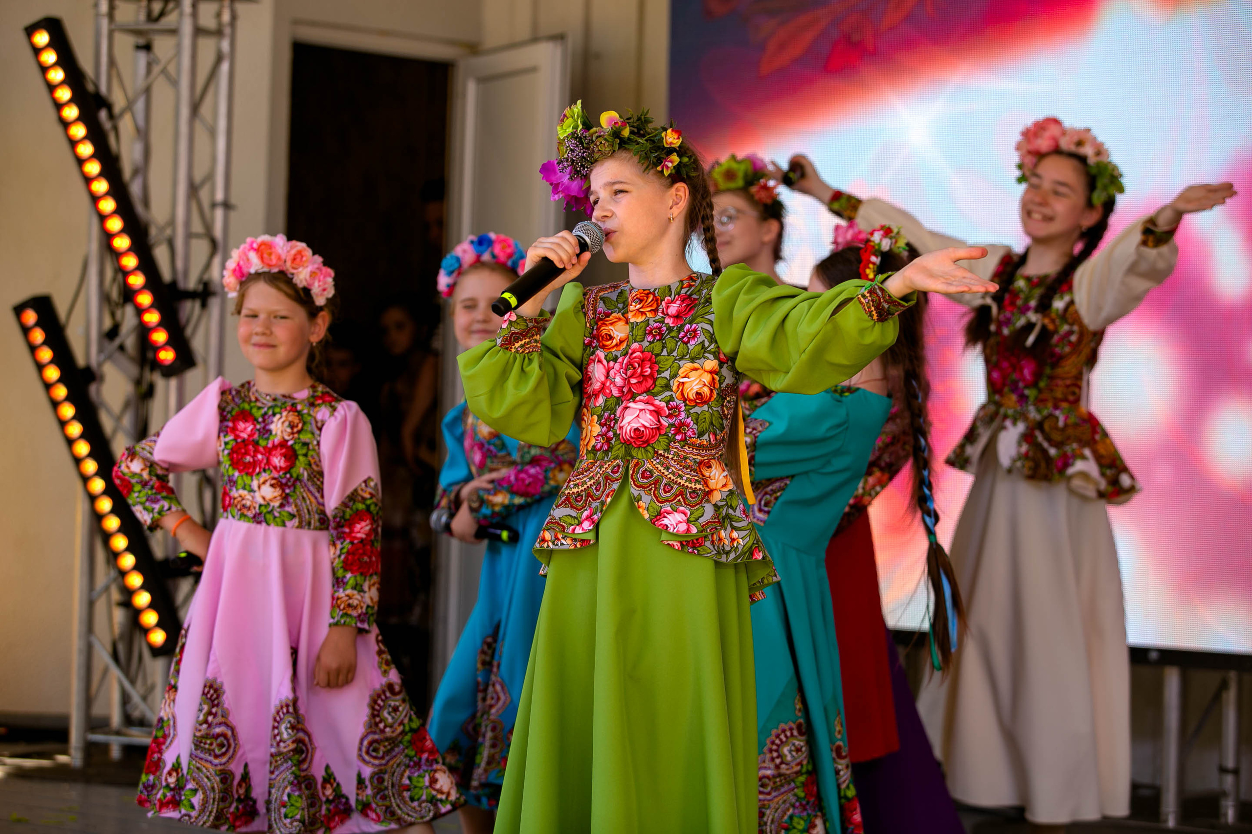 День поселка Песочный. Главная