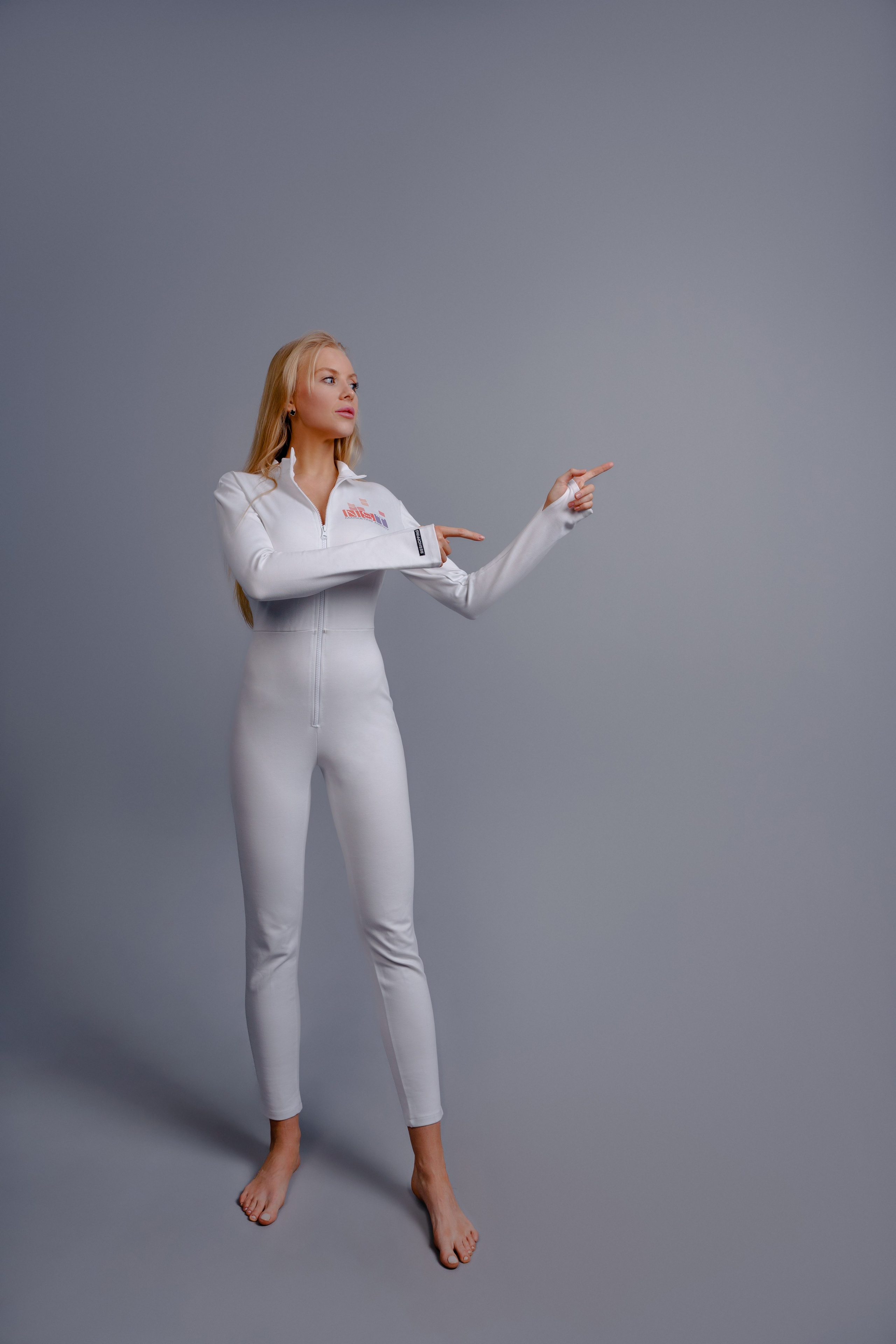 Фотосессия для компании на серой циклораме. Репортажный фотограф Москва Сергей Дружинин