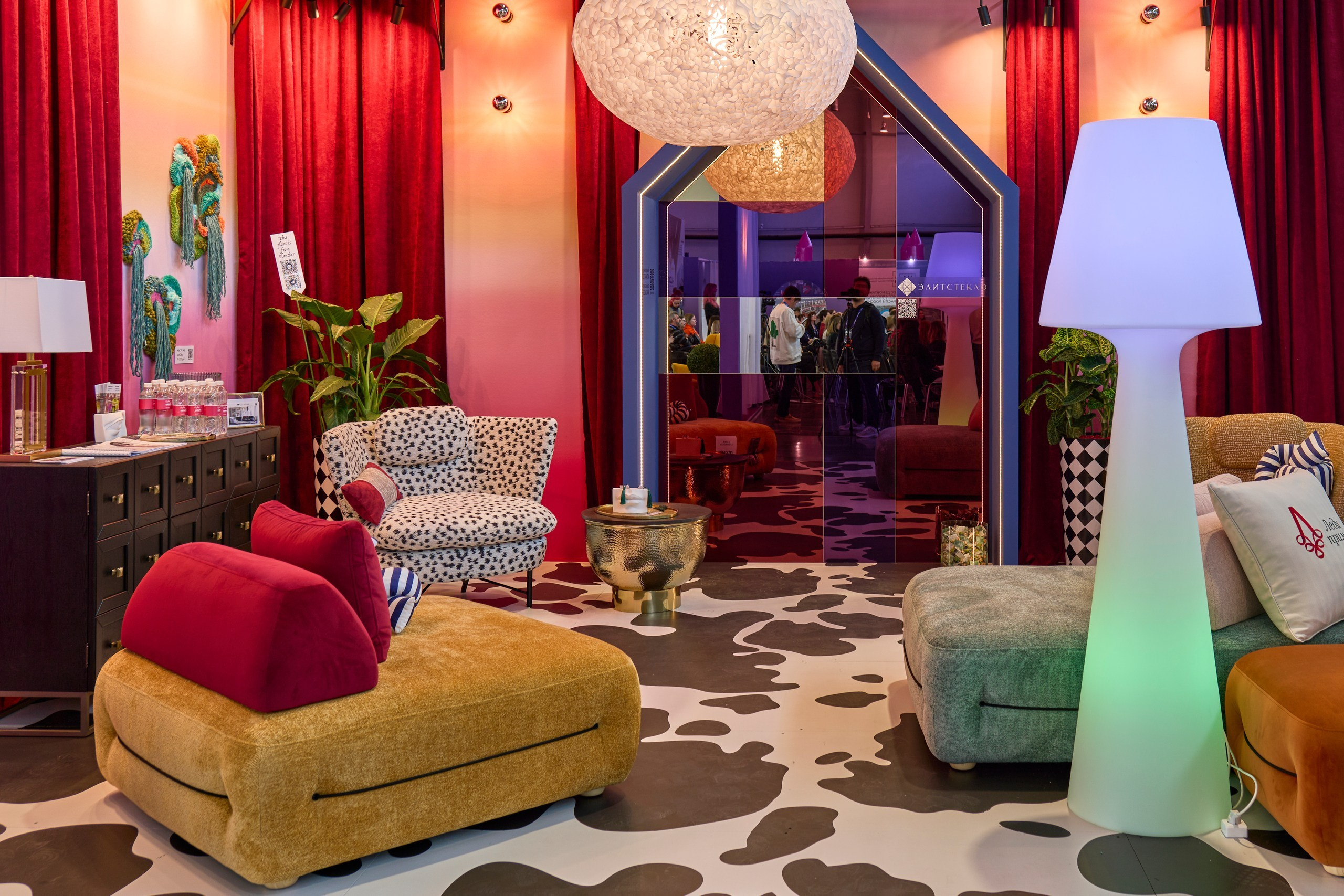 Фотосъемка стендов дизайнеров интерьера на выставке форум 100+ 2024 год. Интерьерный фотограф. Фотограф архитектуры