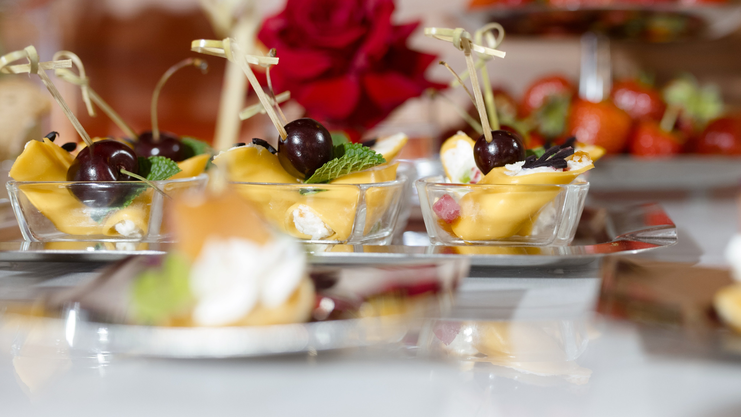 Strawberry event. Свадебный фотограф в Минске