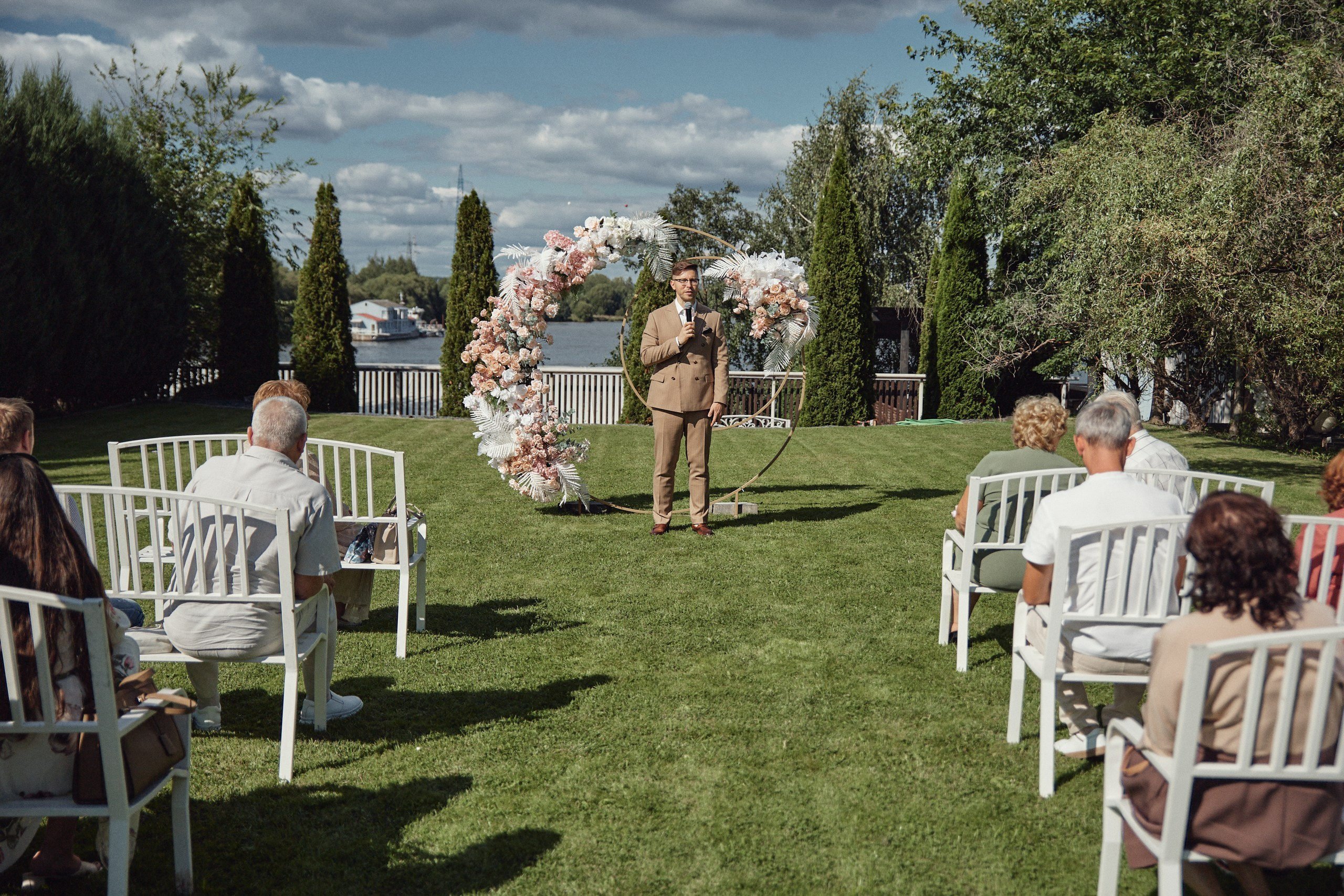 Счастье здесь. Свадебный фотограф Антон Артюшин. Работаю в Нижнем Новгороде и Москве